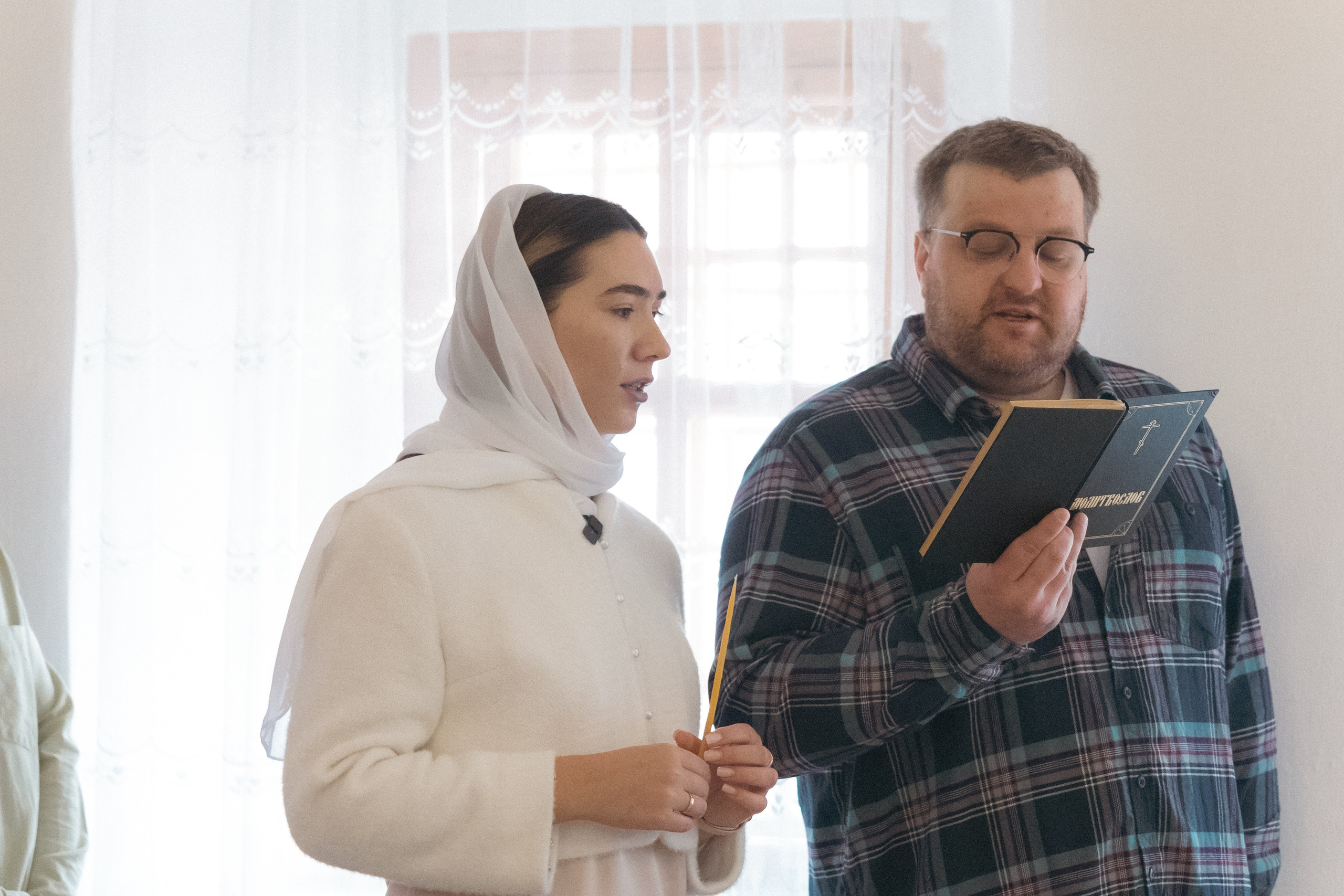 Крещение. Николо-Перервинский монастырь, район Печатники. Фотографы на роды в Москве. Фото и видео родов. Фотопроект «Продолжение рода»