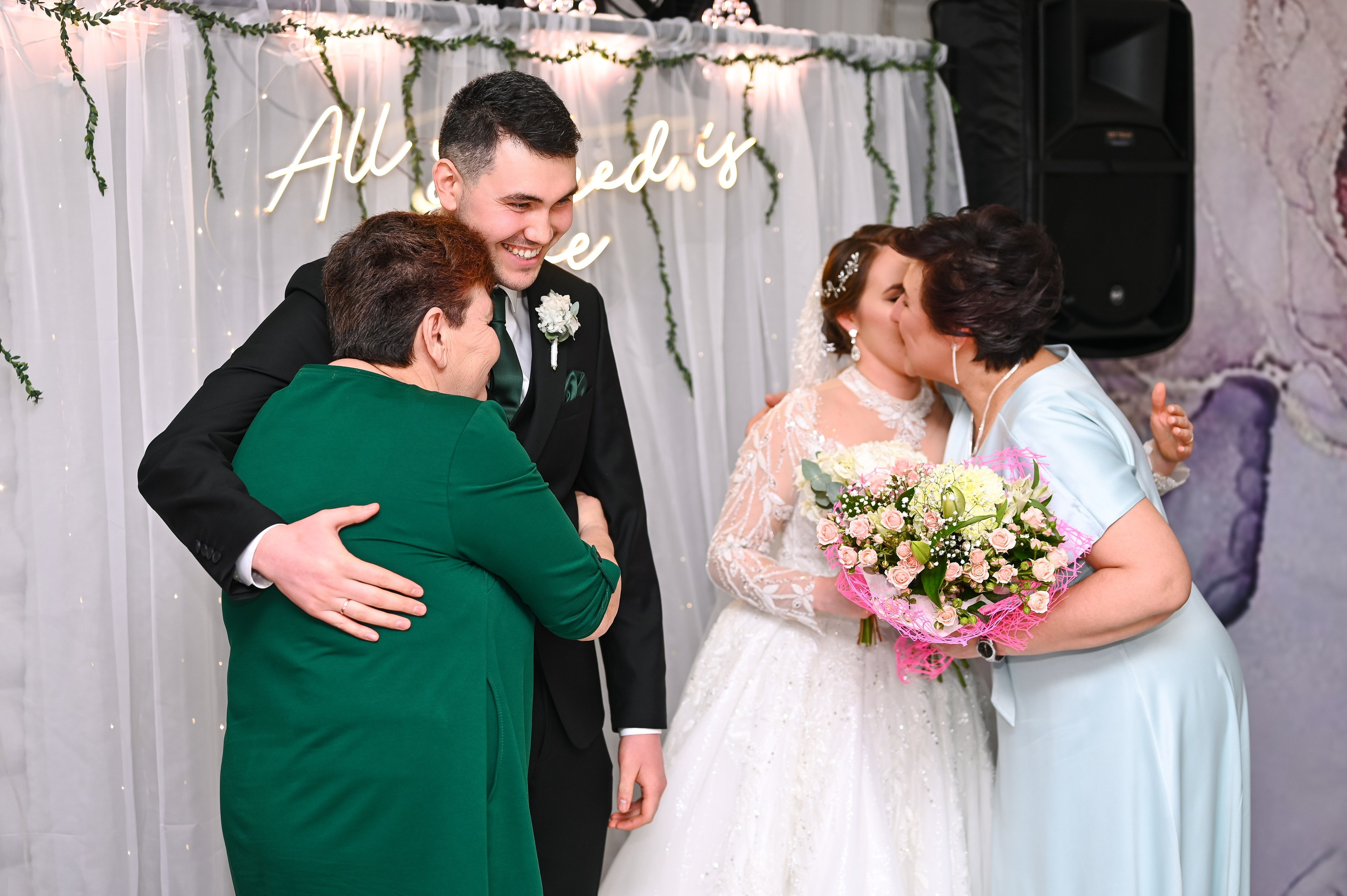 Идрис и Алсу. Студия детской и семейной фотографии «Время улыбаться»