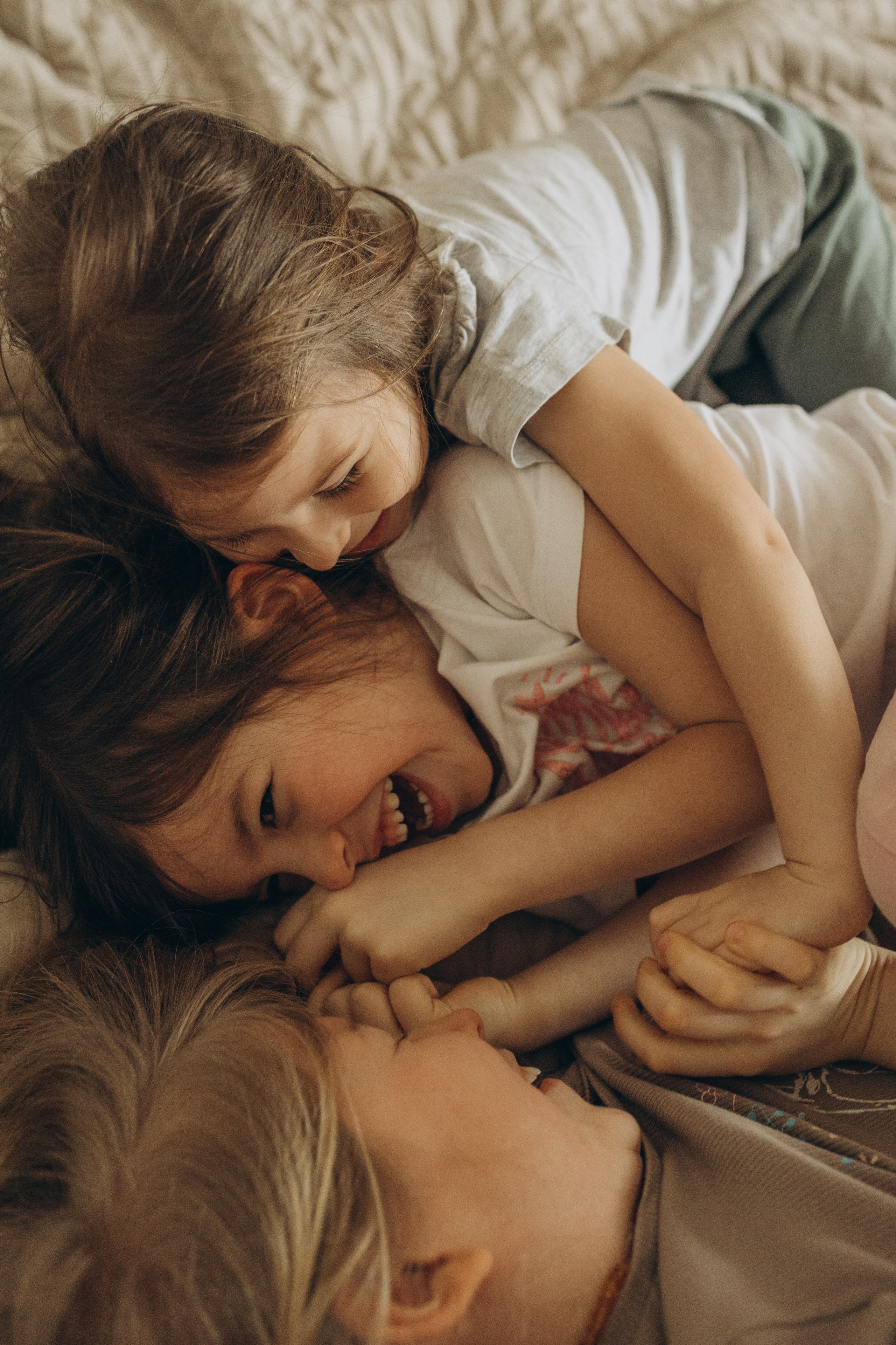 Эля, Вася, Алиса, Ева, Мира и Яся. Семейный фотограф в Москве Виктория Ястребинская