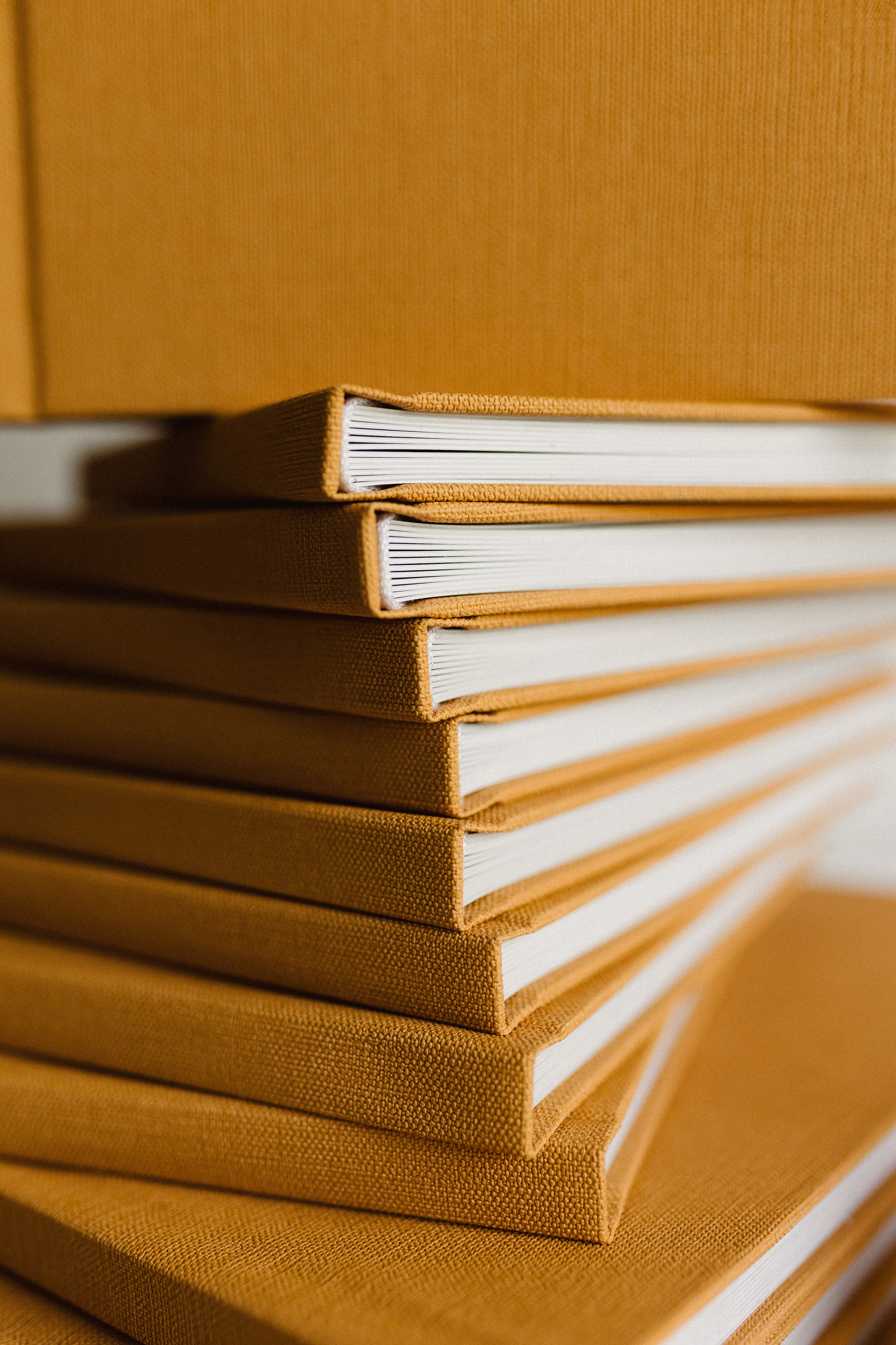 Фотокниги. Репортажный фотограф в Санкт-Петербурге и Москве Мария Ежова