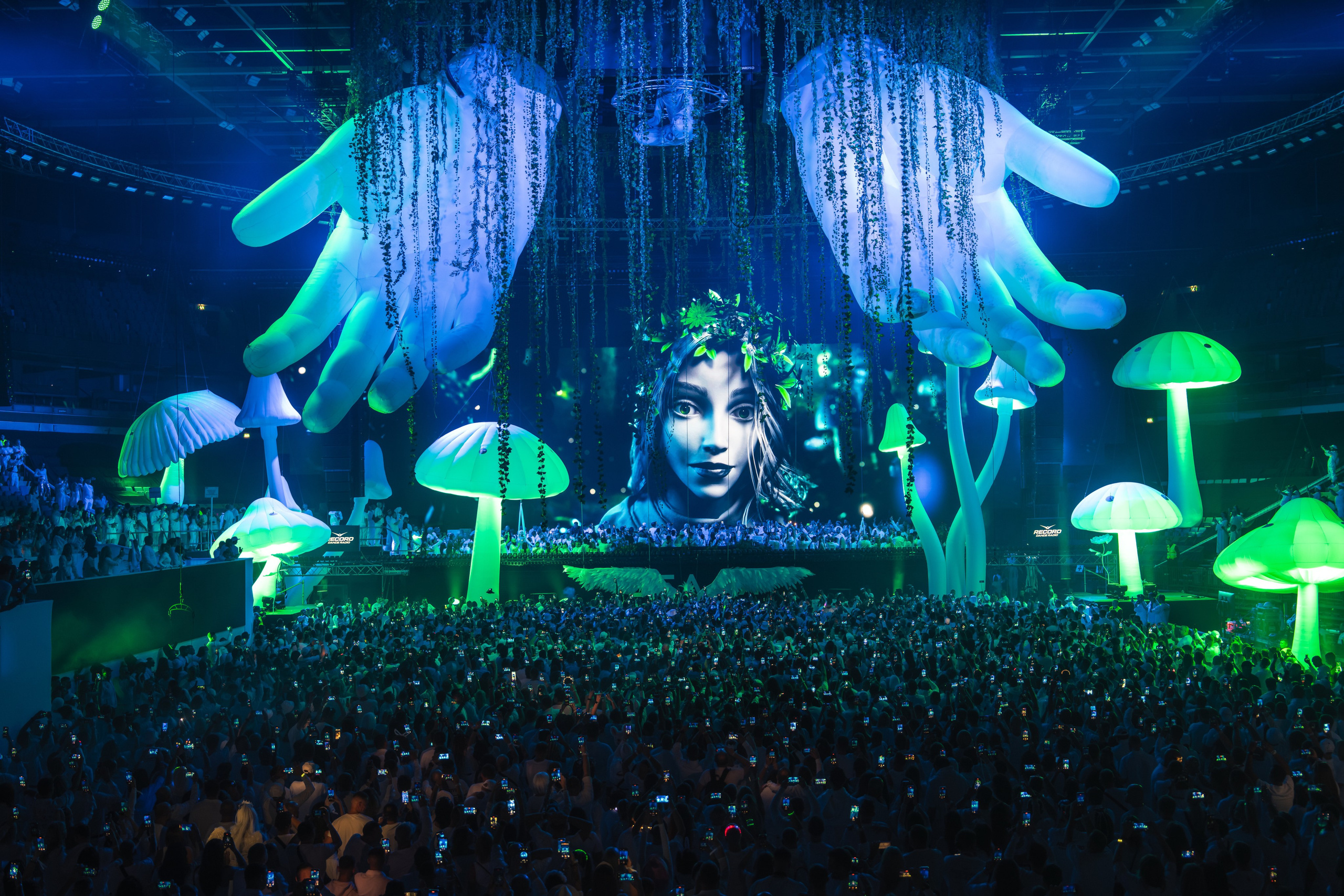 БЕЛАЯ 2025. Святослав Буньков | фотограф