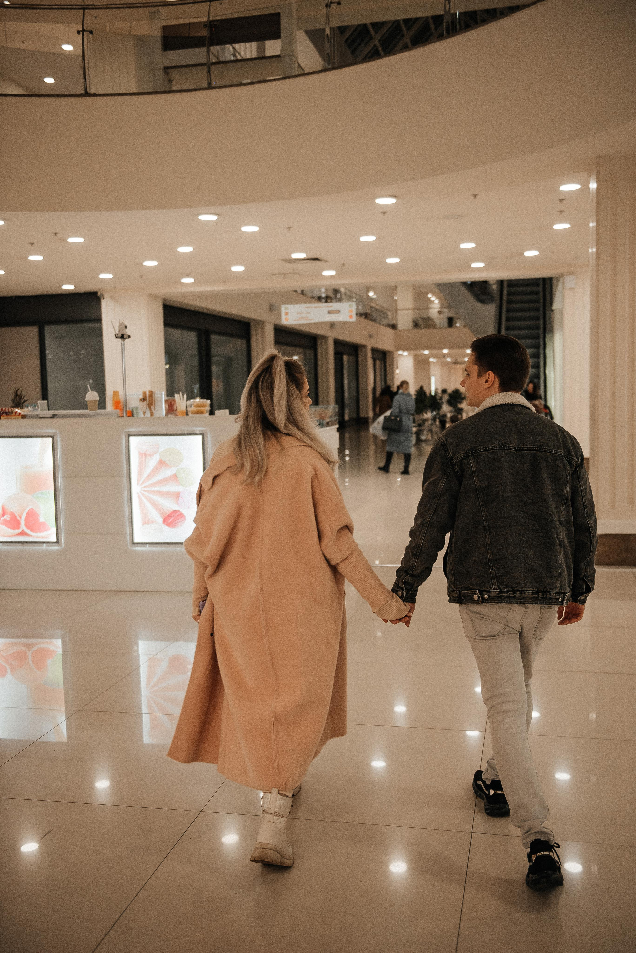 Патриаршие пруды. Фотограф Родионова Екатерина в Москве и Оренбурге