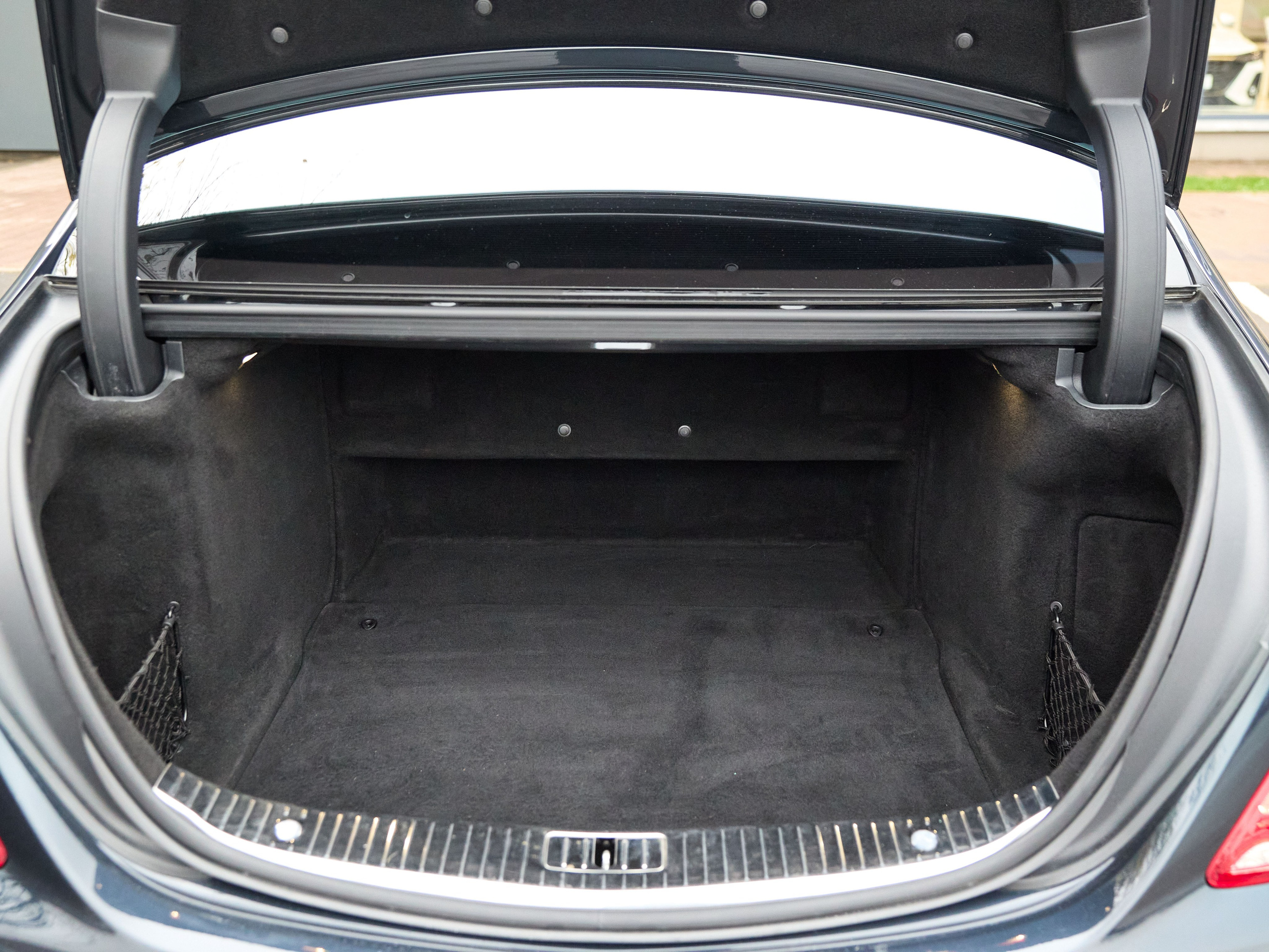 Mercedes S500. IDeAI studio