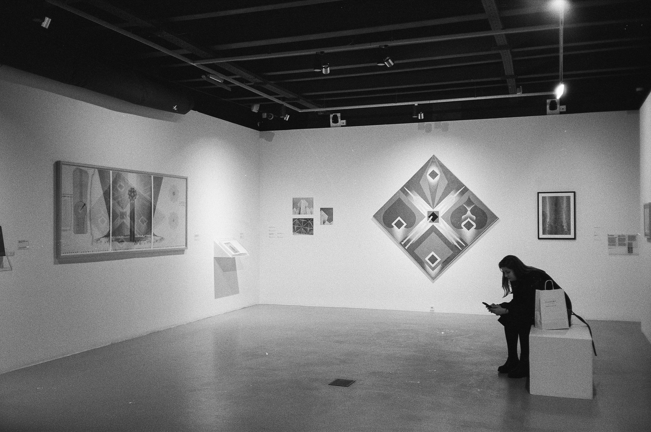 Прогулки по Москве. MMOMA & Skuratov coffee. Фотограф-документалист Мария Осокина