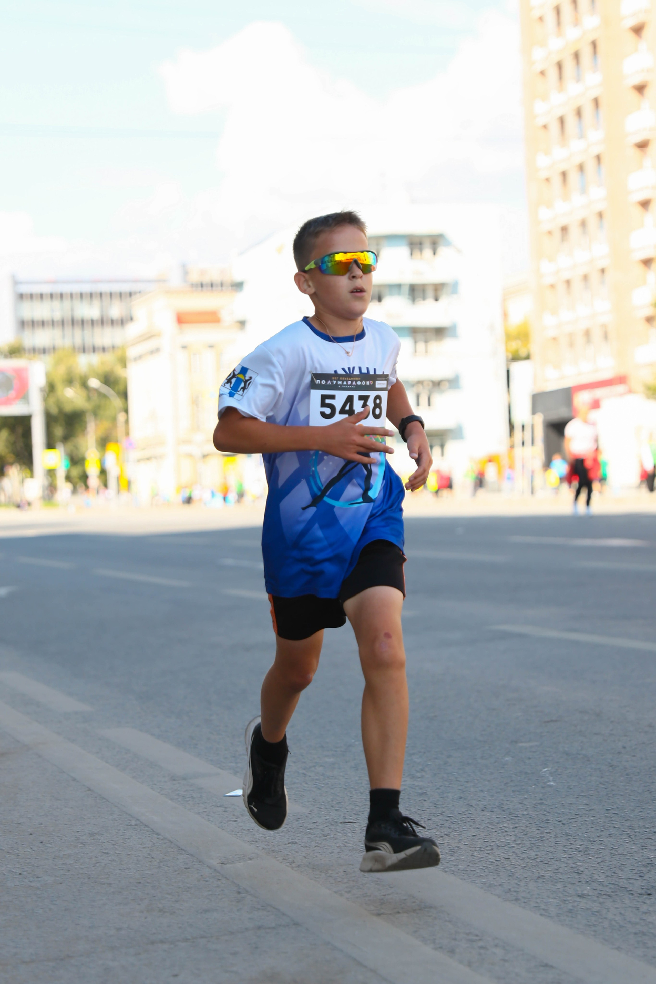Полумарафон А. Раевича 2025. Репортажный фотограф в Новосибирске Алена Помазунова