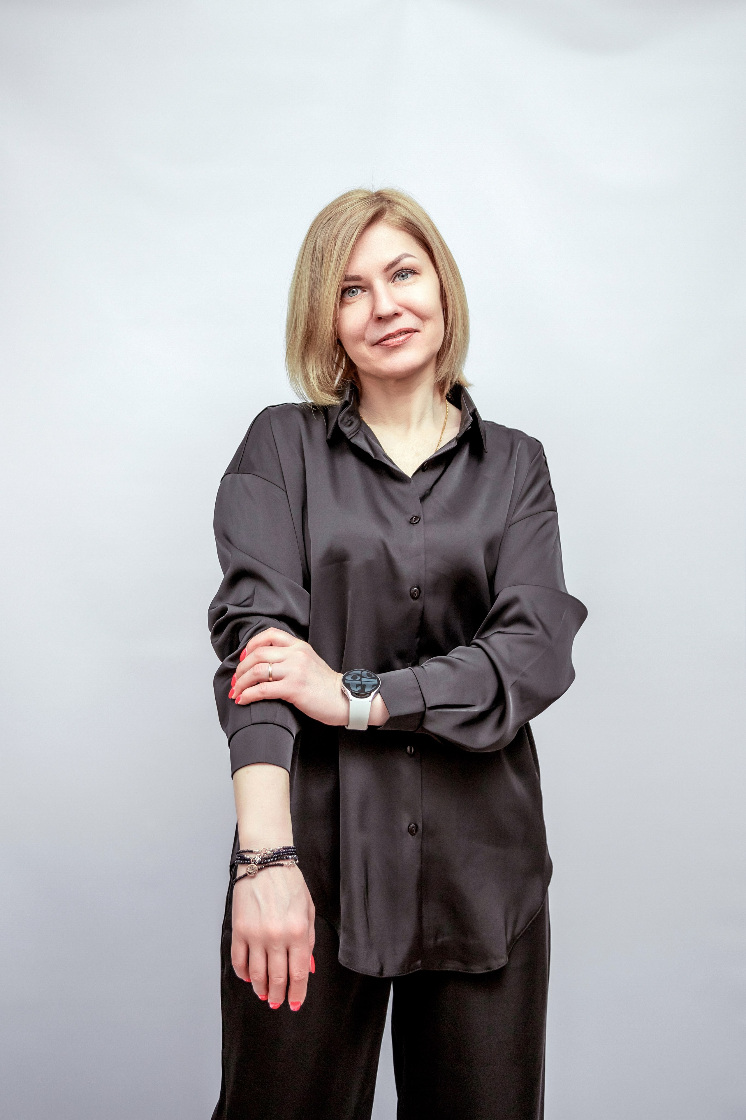 СТУДИЙНЫЙ минимализм ЖЕНСКИЙ. Фотограф Алина Лебедь