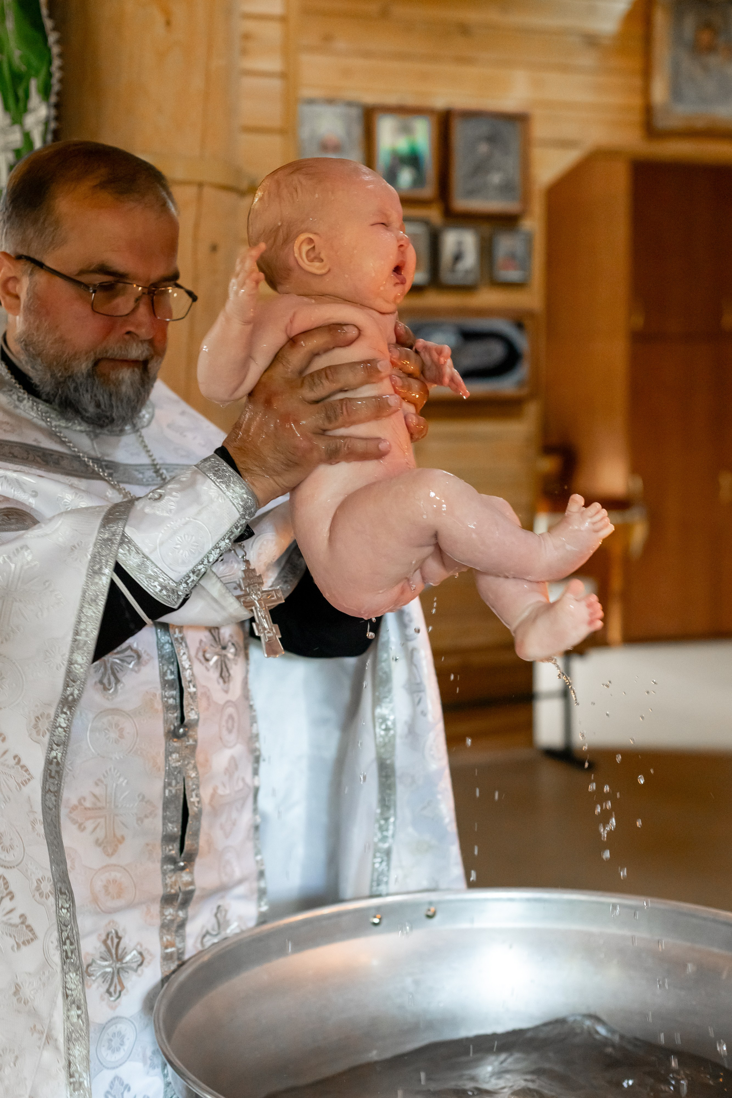 Таинство крещения Храм Святого страстотерпца Императора Николая Второго (г. Щелково). Фотограф Щелково/ Москва Татьяна Жучкова