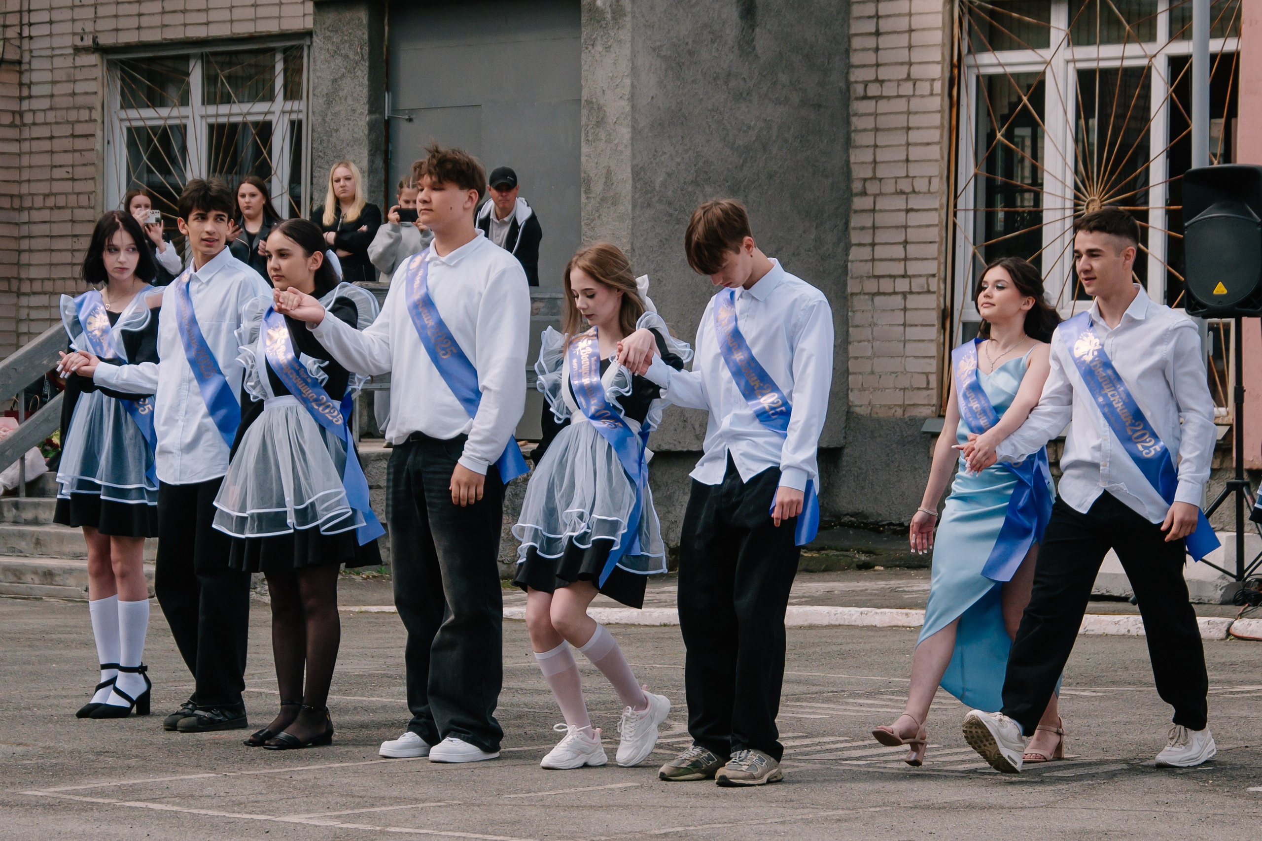 Выпускной 9 класс. Фотограф в Челябинске Любовь Денисенко