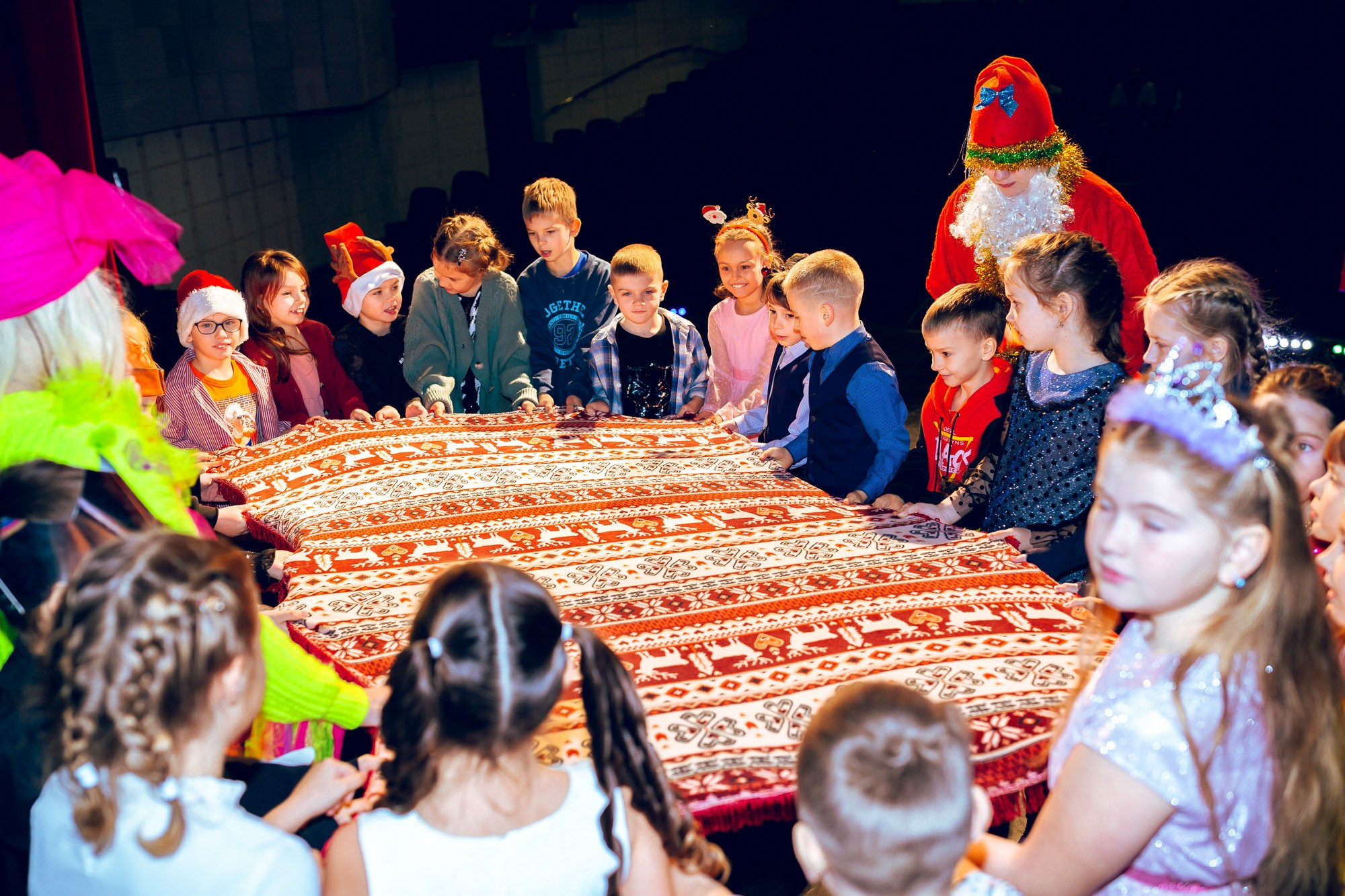Новогодний детский утренник. Андрей Кровлин — фотограф в Славянке