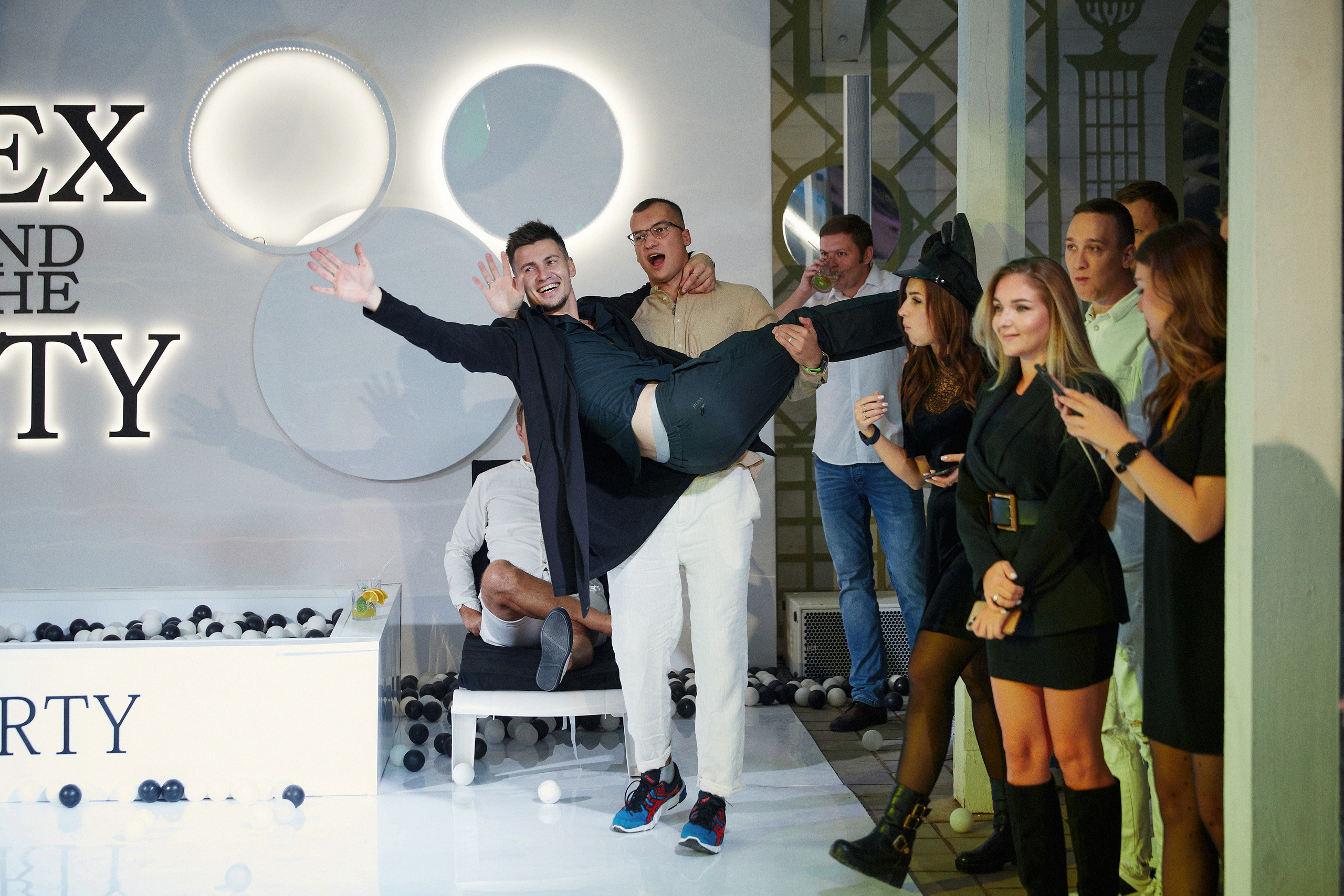 Мальчишник. Другой взгляд на фотографию