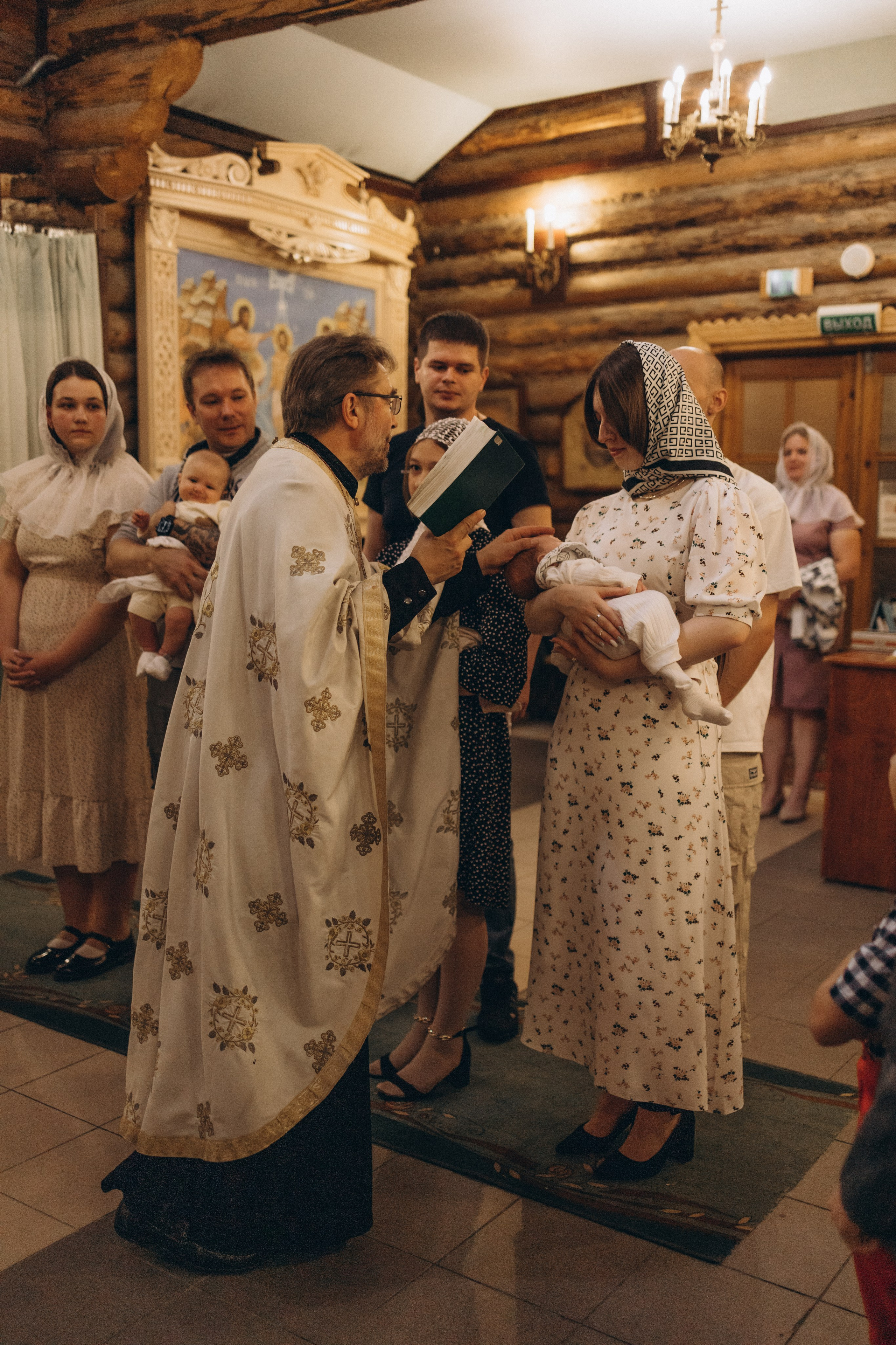 Крещение Леона. Семейный фотограф в Москве Аникина Наталья