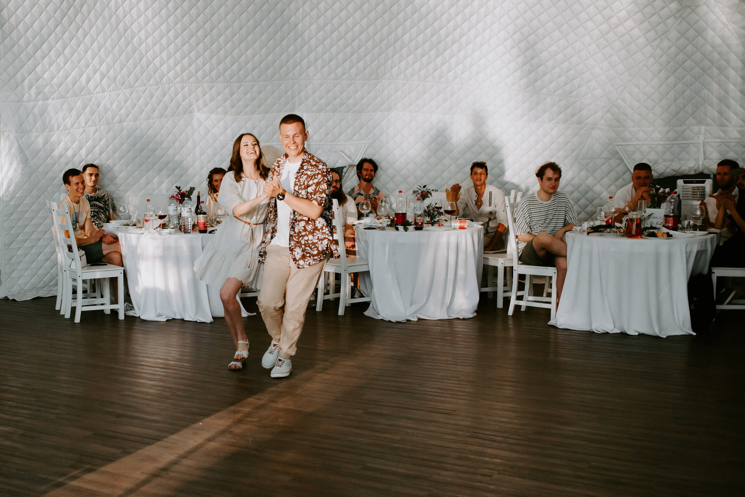 Выездная регистрация и свадебный банкет. Евгения и Илья. Фотограф в Челябинске Ополихина Анна