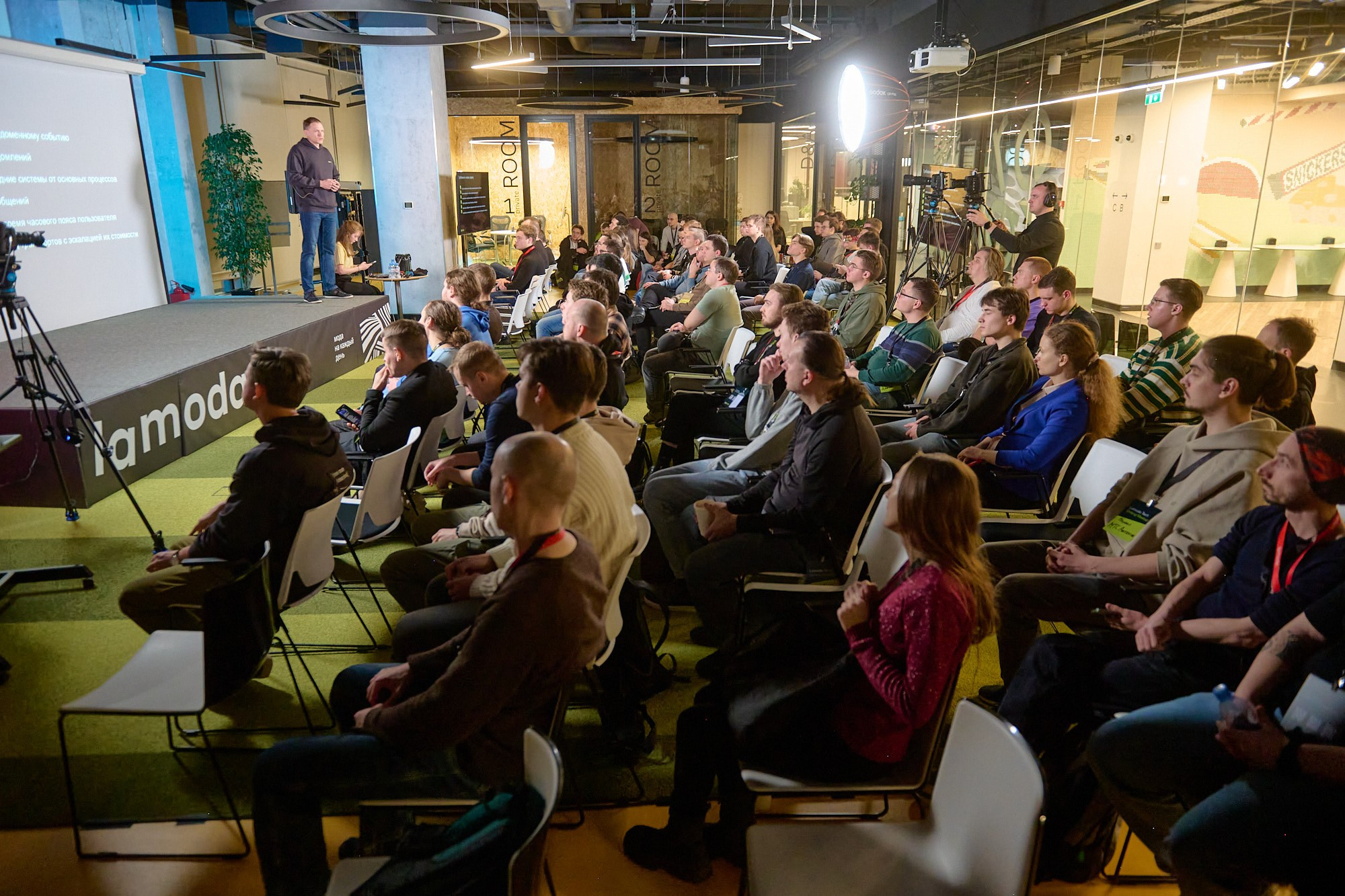 GoLang митап в Lamoda. Репортажный фотограф в Москве Вадим Францев