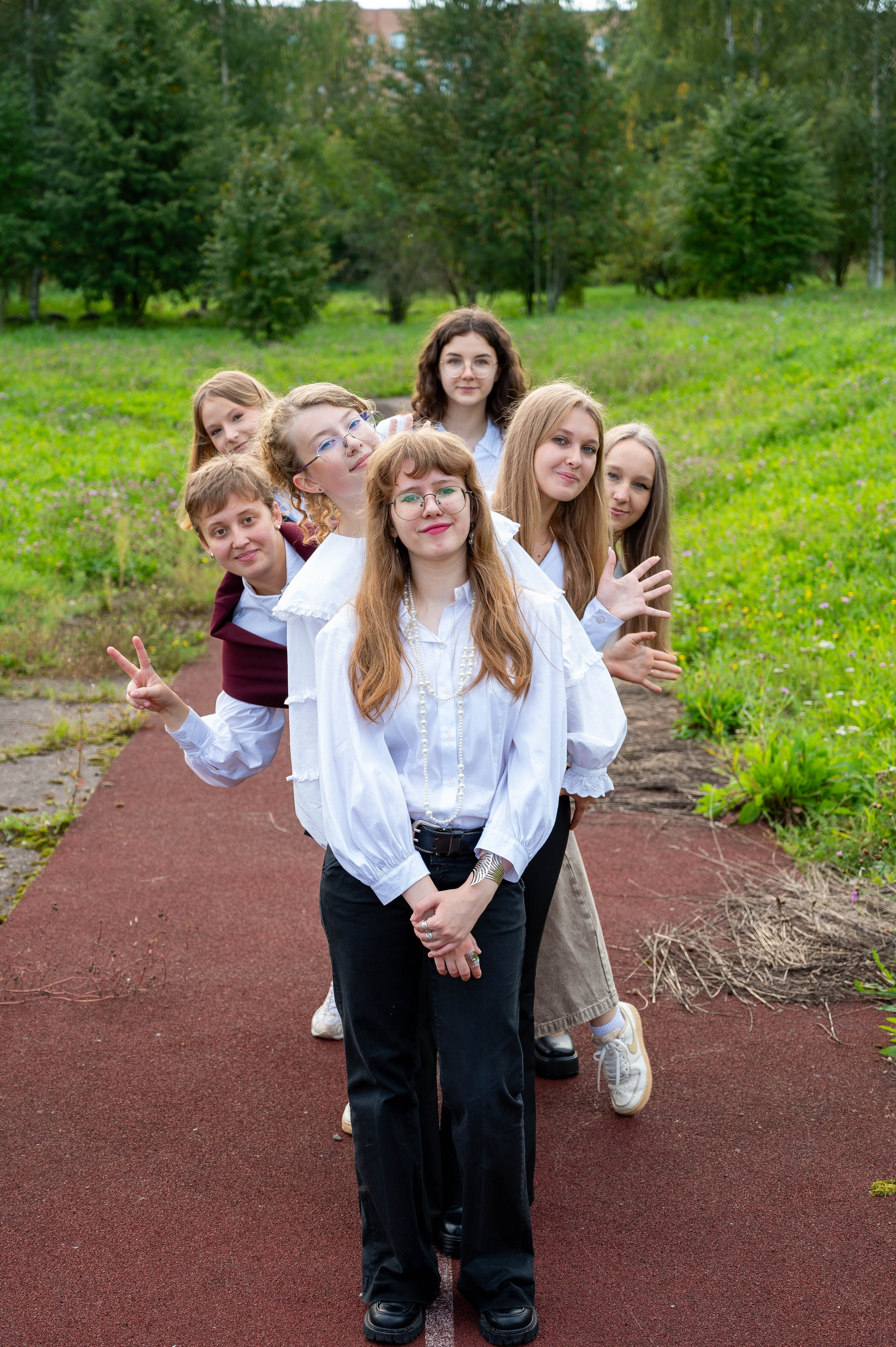 11 класс 1 сентября. Репортажный фотограф Постникова Елизавета