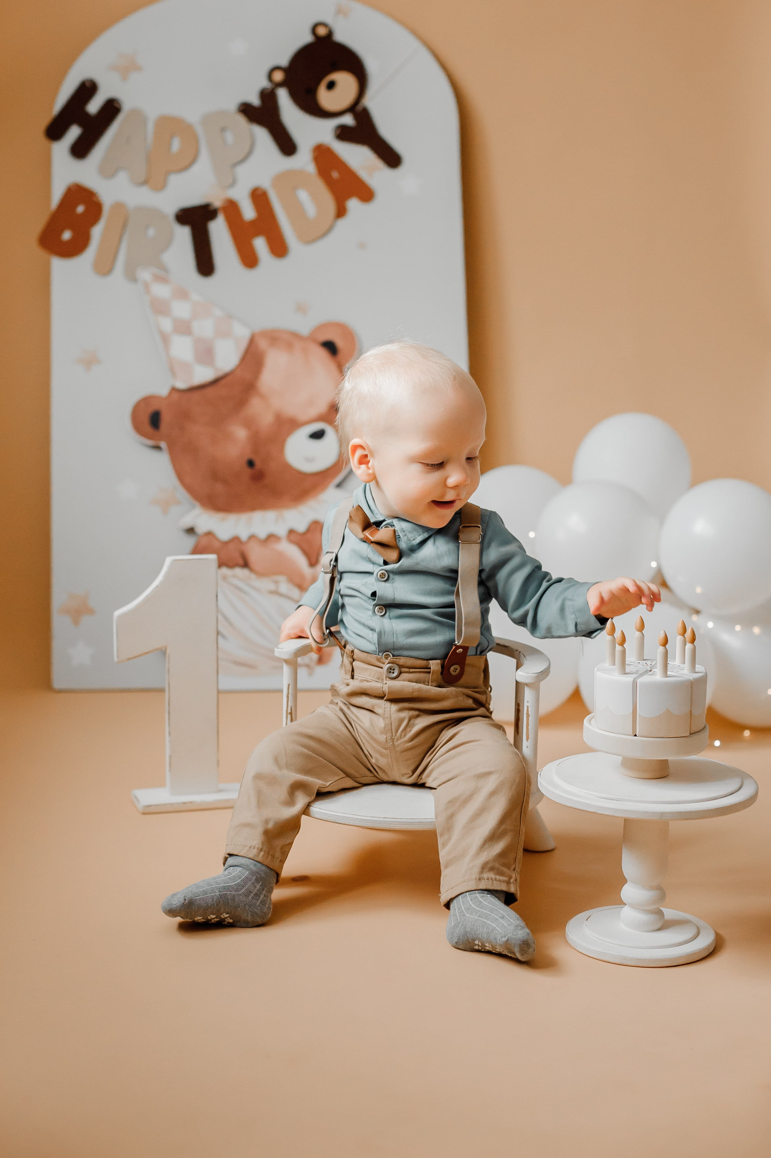 Годики. Фотограф новорождённых в Рязани, фотосъемка выписки из роддома, крещен