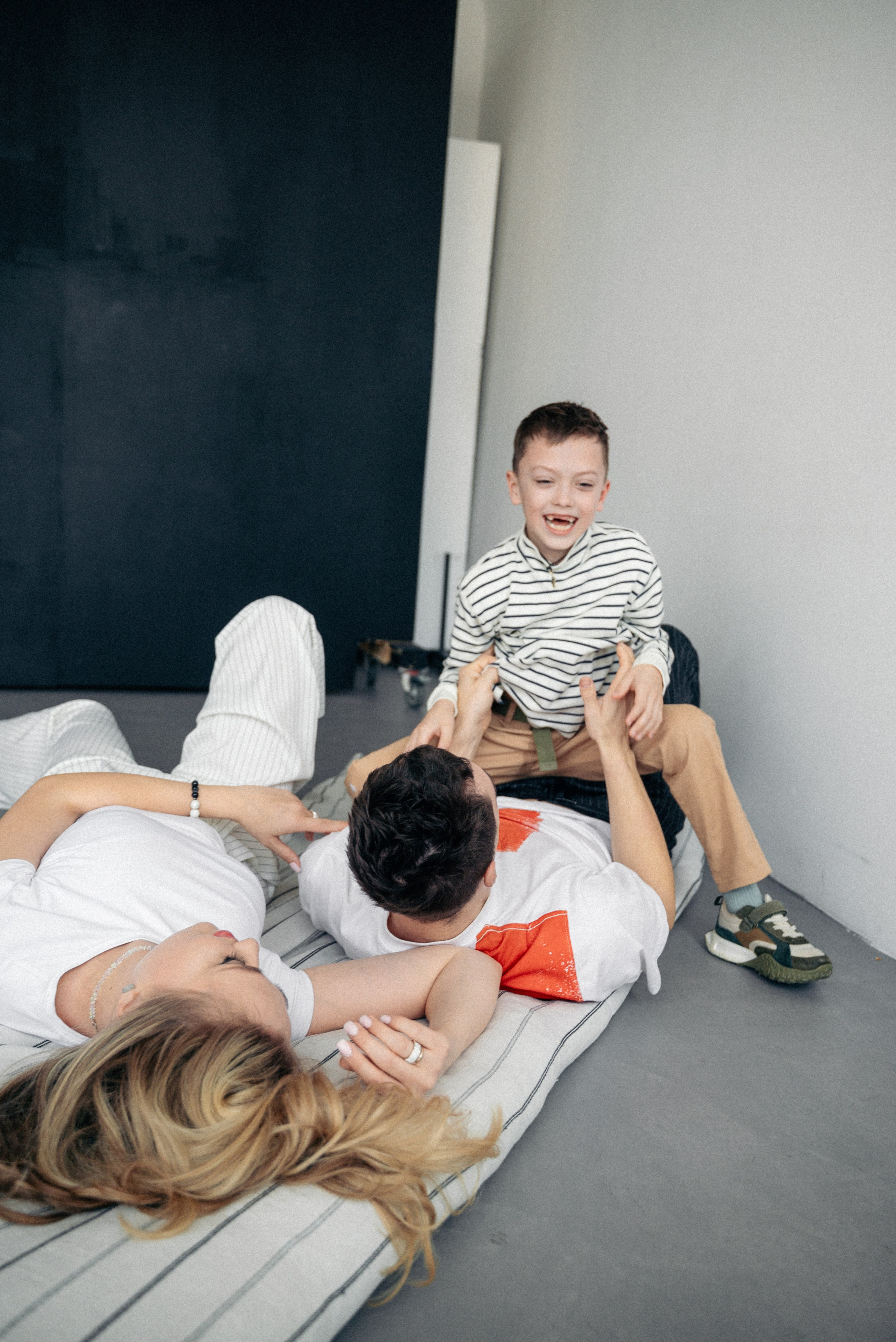 Яна, Антон и Роберт. Свадебный и портретный фотограф в Минске Наташа Каракулова