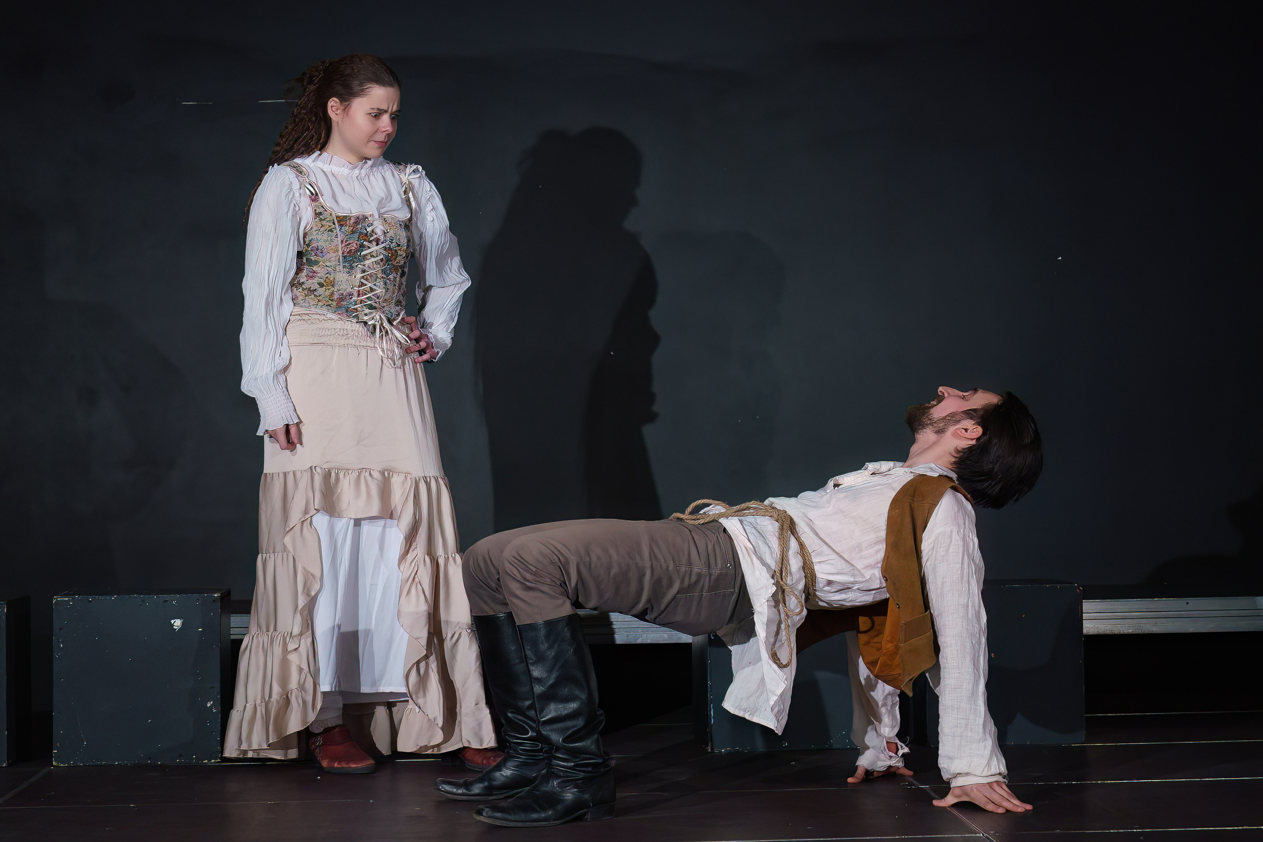 Отрывки из пьес. Продвинутые курсы по обучению актерскому мастерству. Театральная фотография