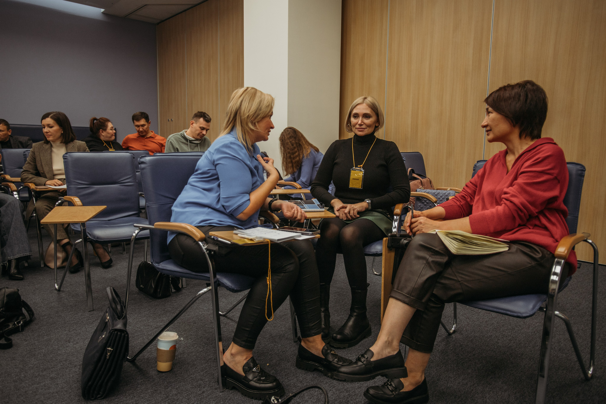 Тренинг по НЛП технологиям Михаила Пелехатого. Венера Гайн. Репортажный фотограф  Тюмень. Обучение фотографии с 0