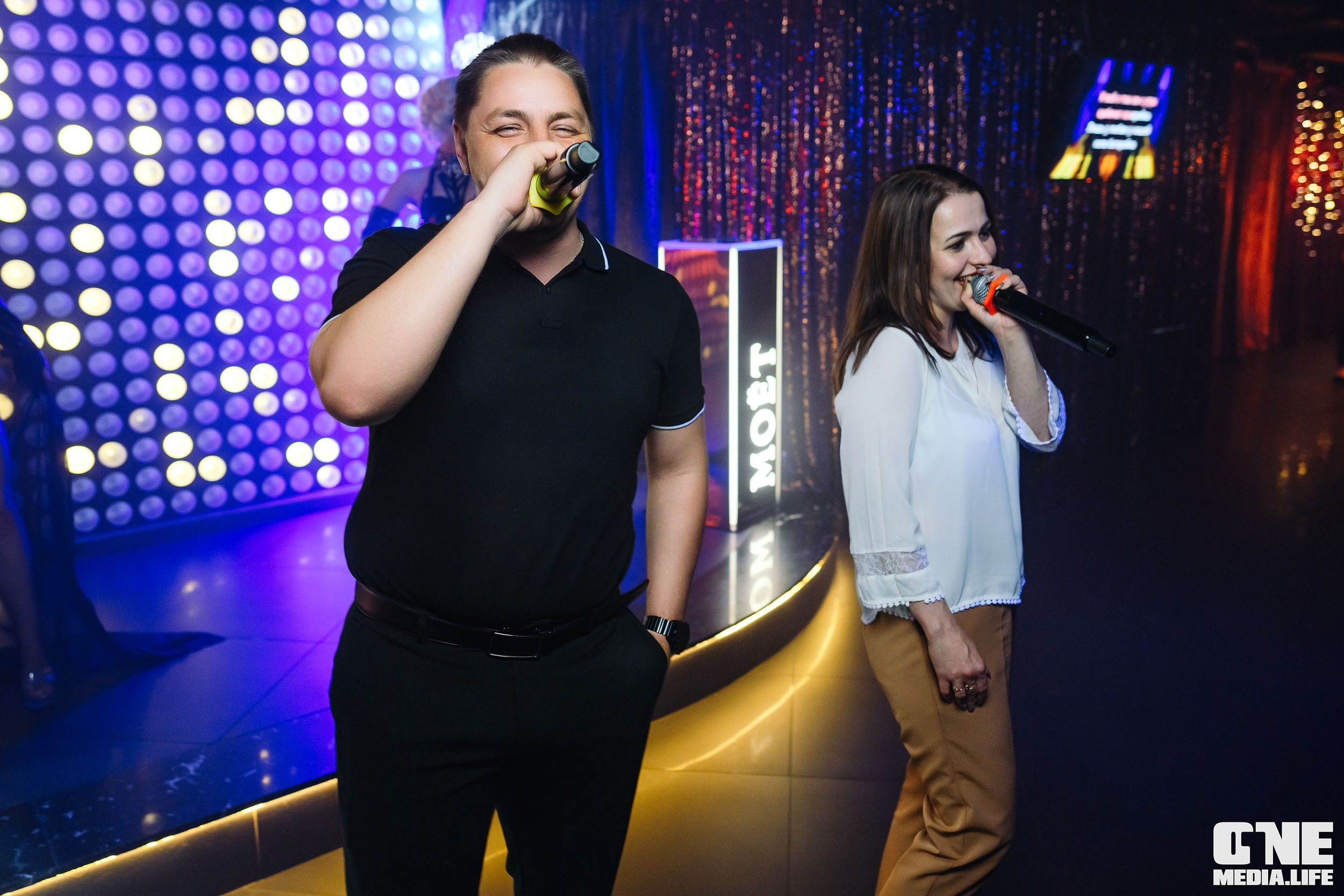 Фоторепортаж из караоке-клуба Эйфория. One Media Life: фоторепортажи, фотоотчеты с мероприятий и заведений