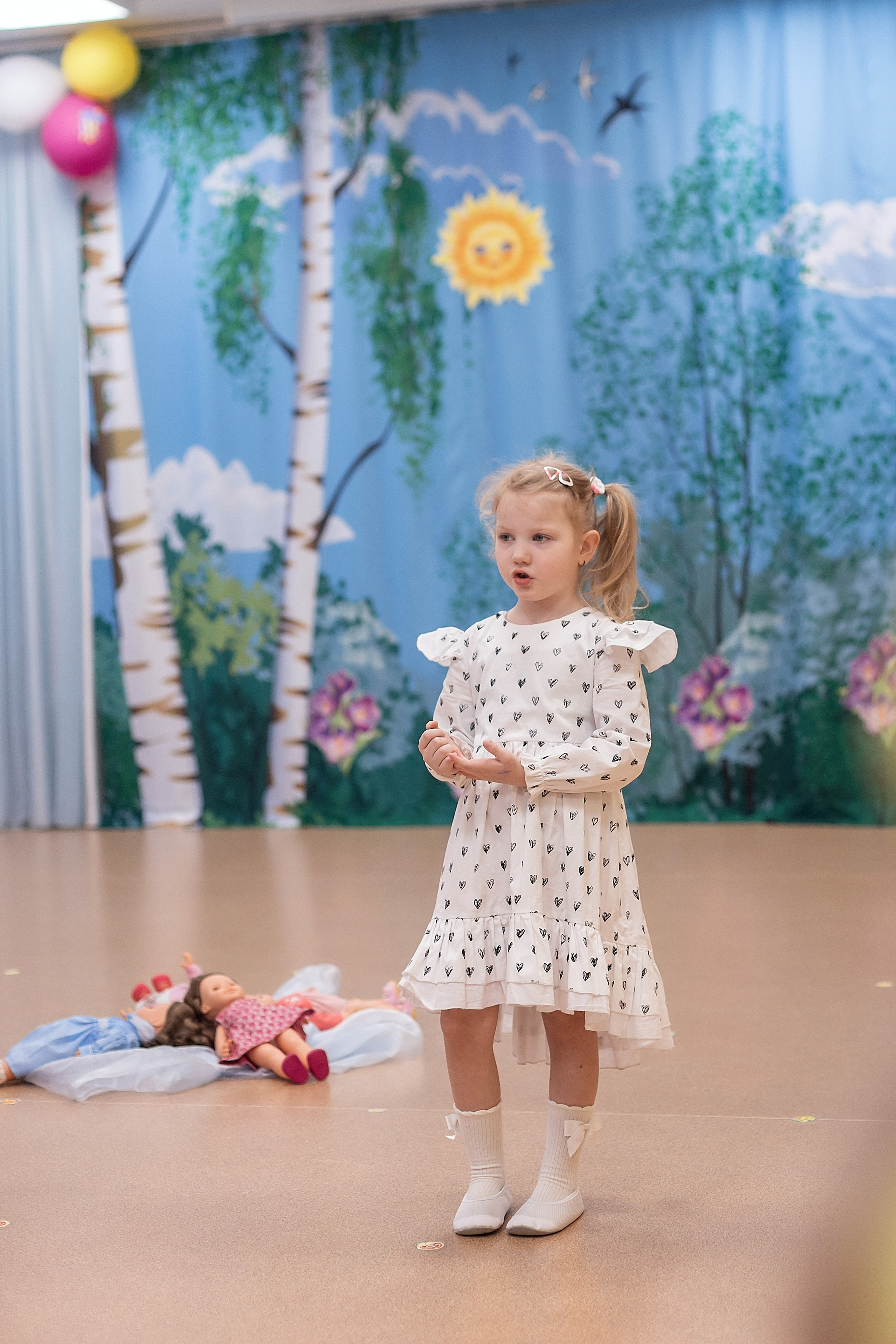 Весенний утренник_старшая группа_2025. Семейный фотограф в Санкт-Петербурге