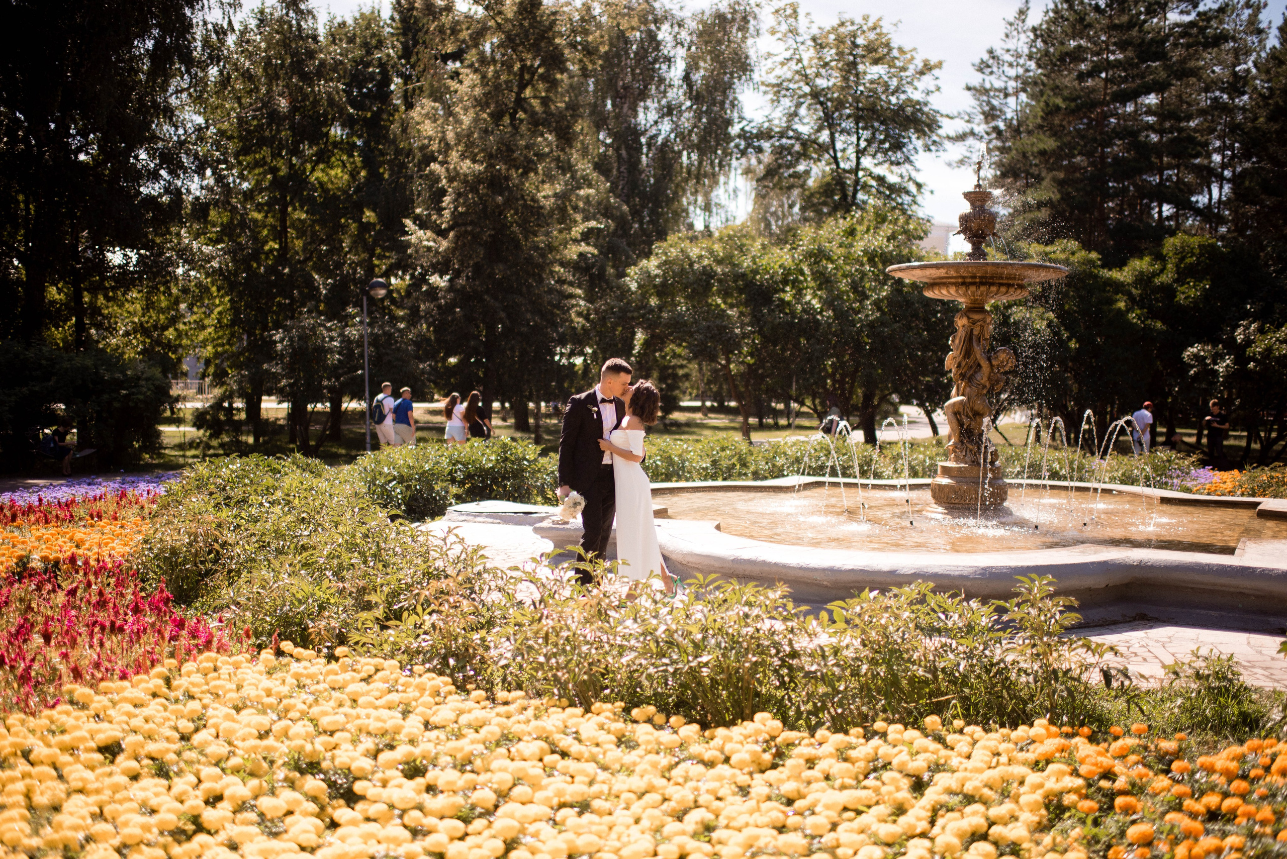 Айгуль и Юрий. Главная