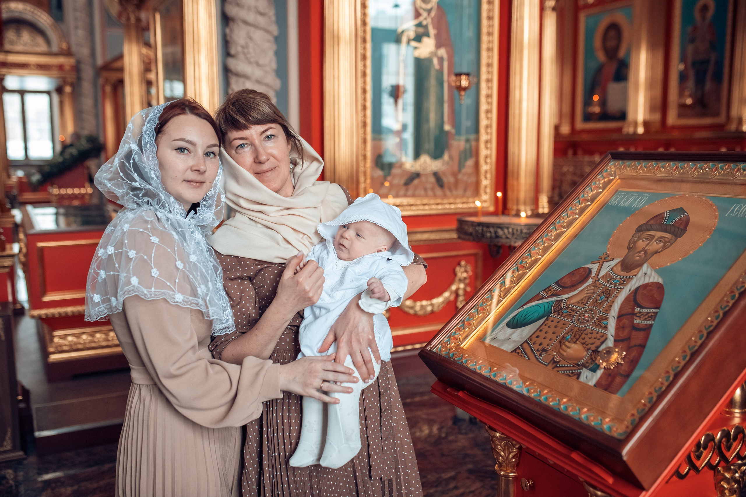 Крещение Ивана в храме Георгия Всеволодовича. Екатерина Крапивина фотограф церковных Таинств в Нижний Новгороде