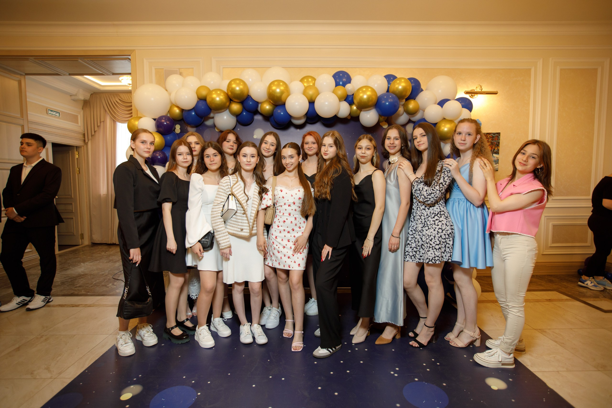 Вручение аттестатов. Свадебный фотограф в Ярославле Анастасия Архипова