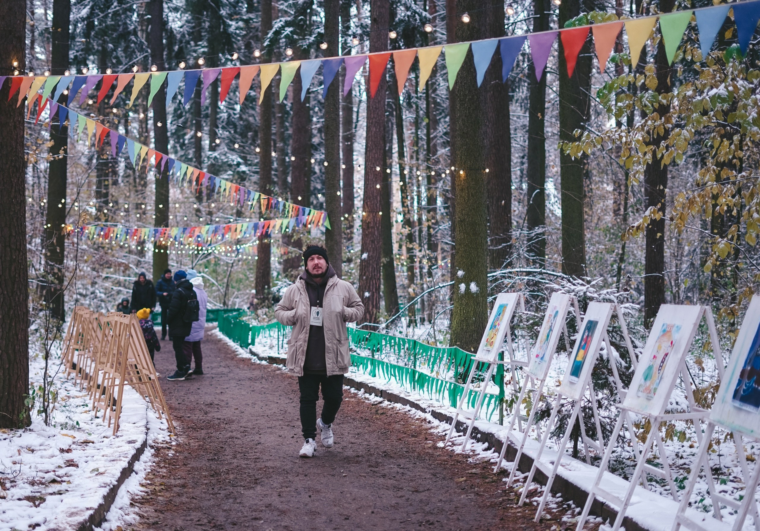 10 сосновых шишек. Kirillova Studio — мастерская декора и событий Юли Кирилловой