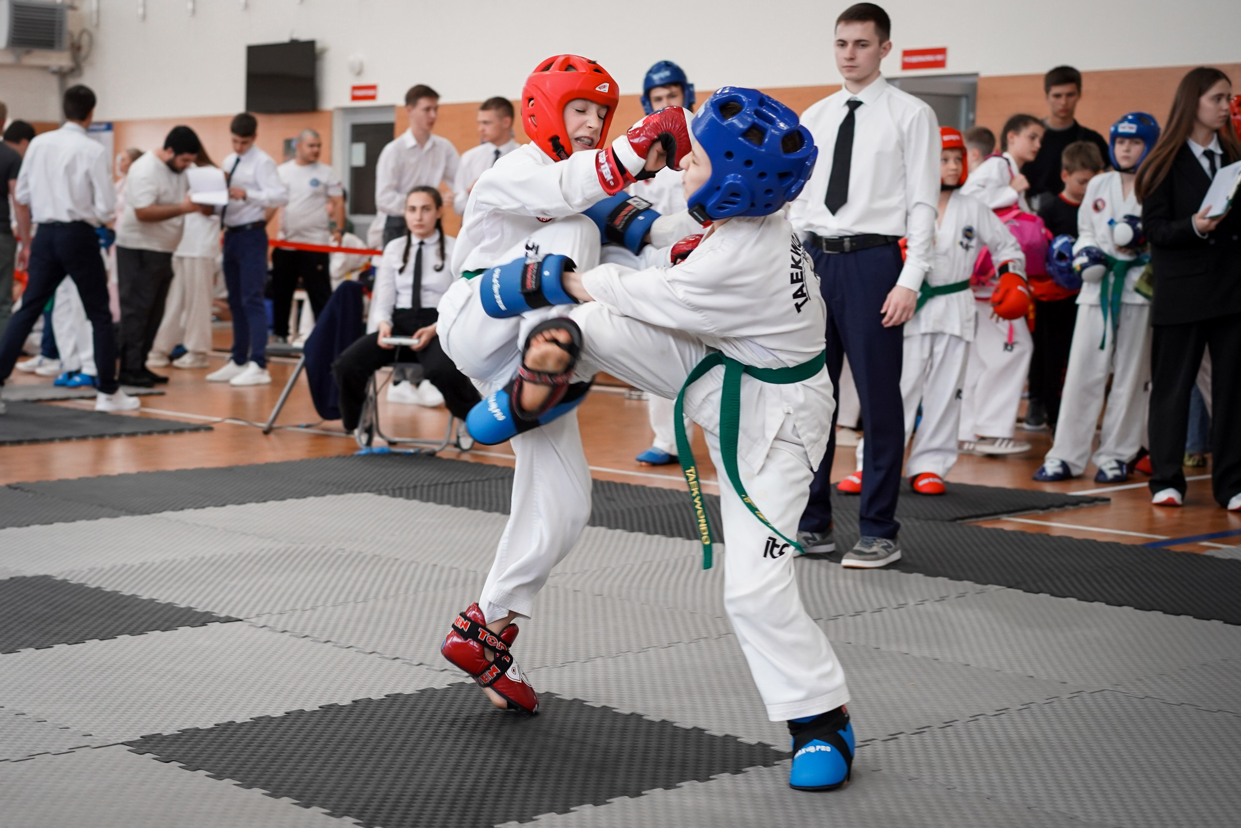 Тхэквандо — соревнования. Выпускные альбомы Натальи Бутко: Новороссийск, Анапа, Геленджик