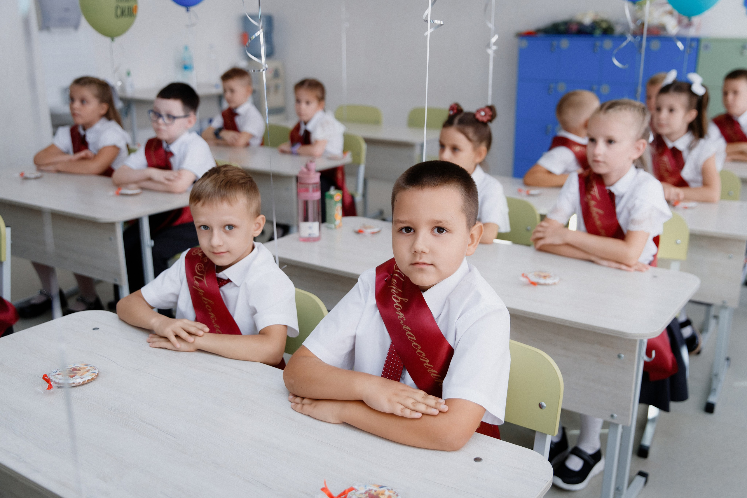 1 класс 11 школа. Выпускные альбомы Натальи Бутко: Новороссийск, Анапа, Геленджик