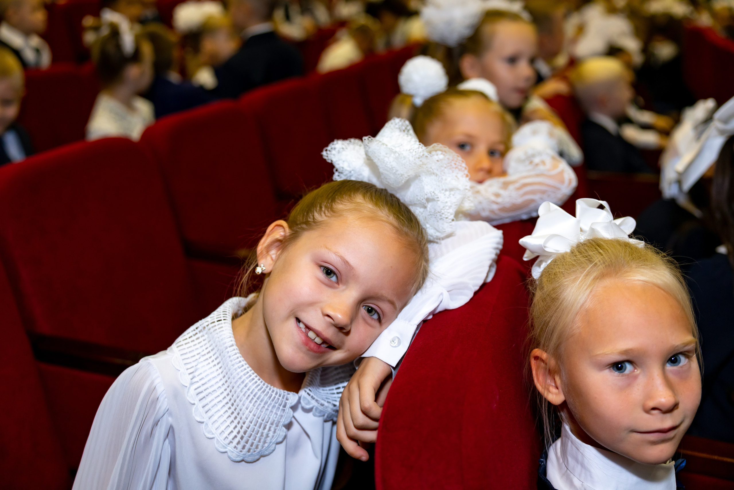1 сентября. Дарья Бухреева — фотограф, видеограф и фототерапевт. Москва и мир