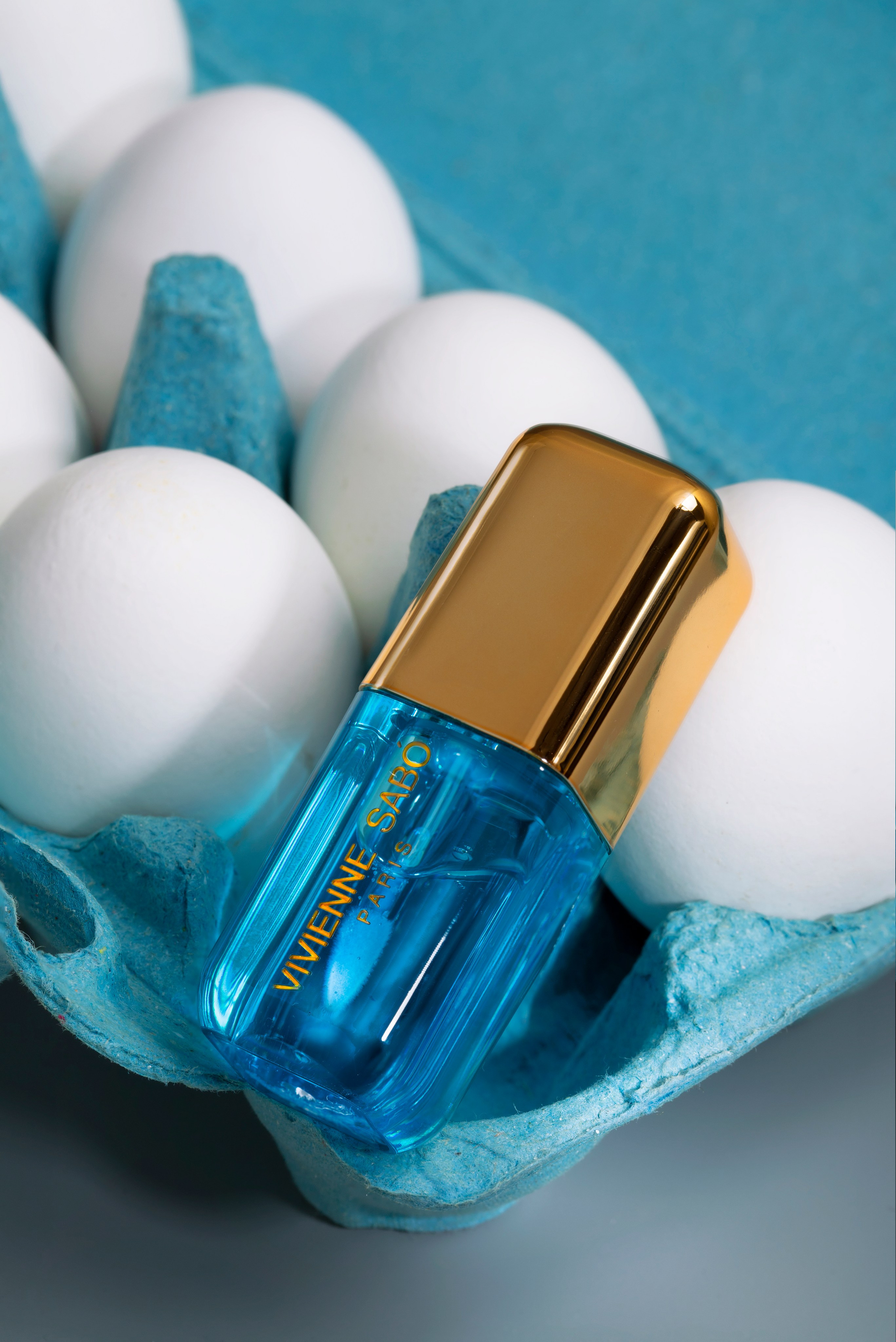 Косметика. Предметный фотограф в Москве Мария Игнатенко. Нейрофото, ретушь, сет-дизайн