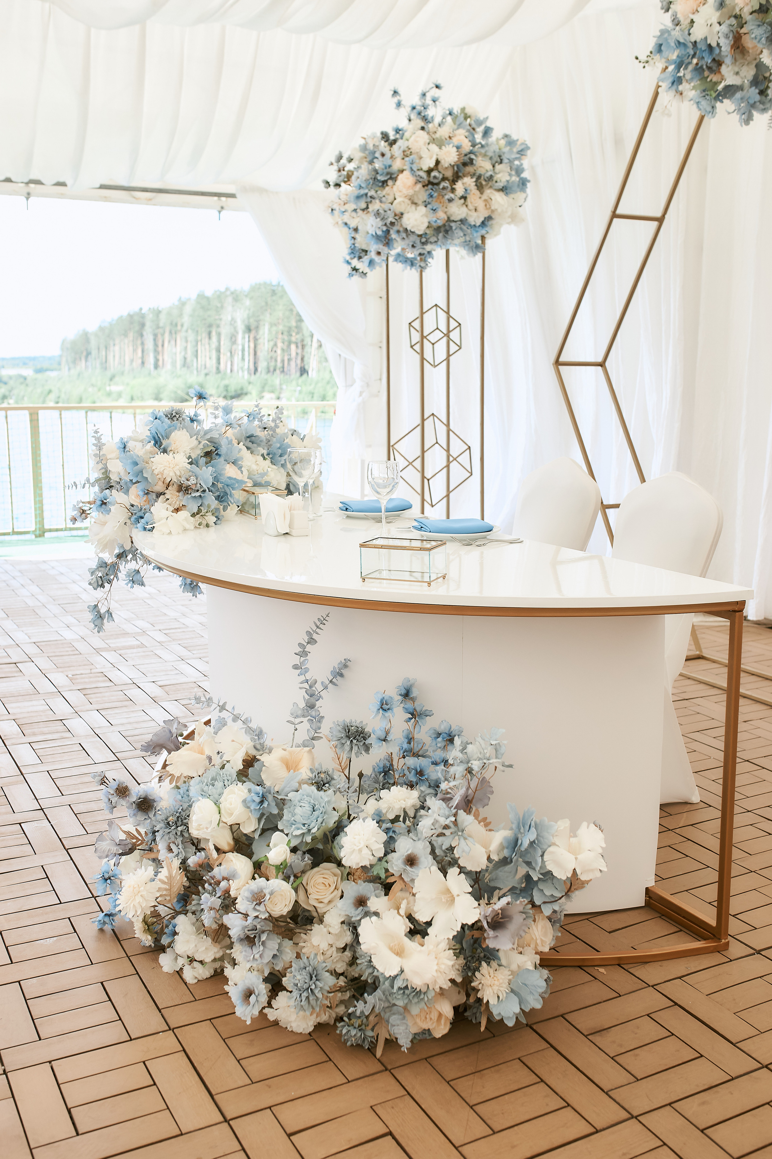 Александр и Анастасия. Организация мероприятий в Екатеринбурге BORDO