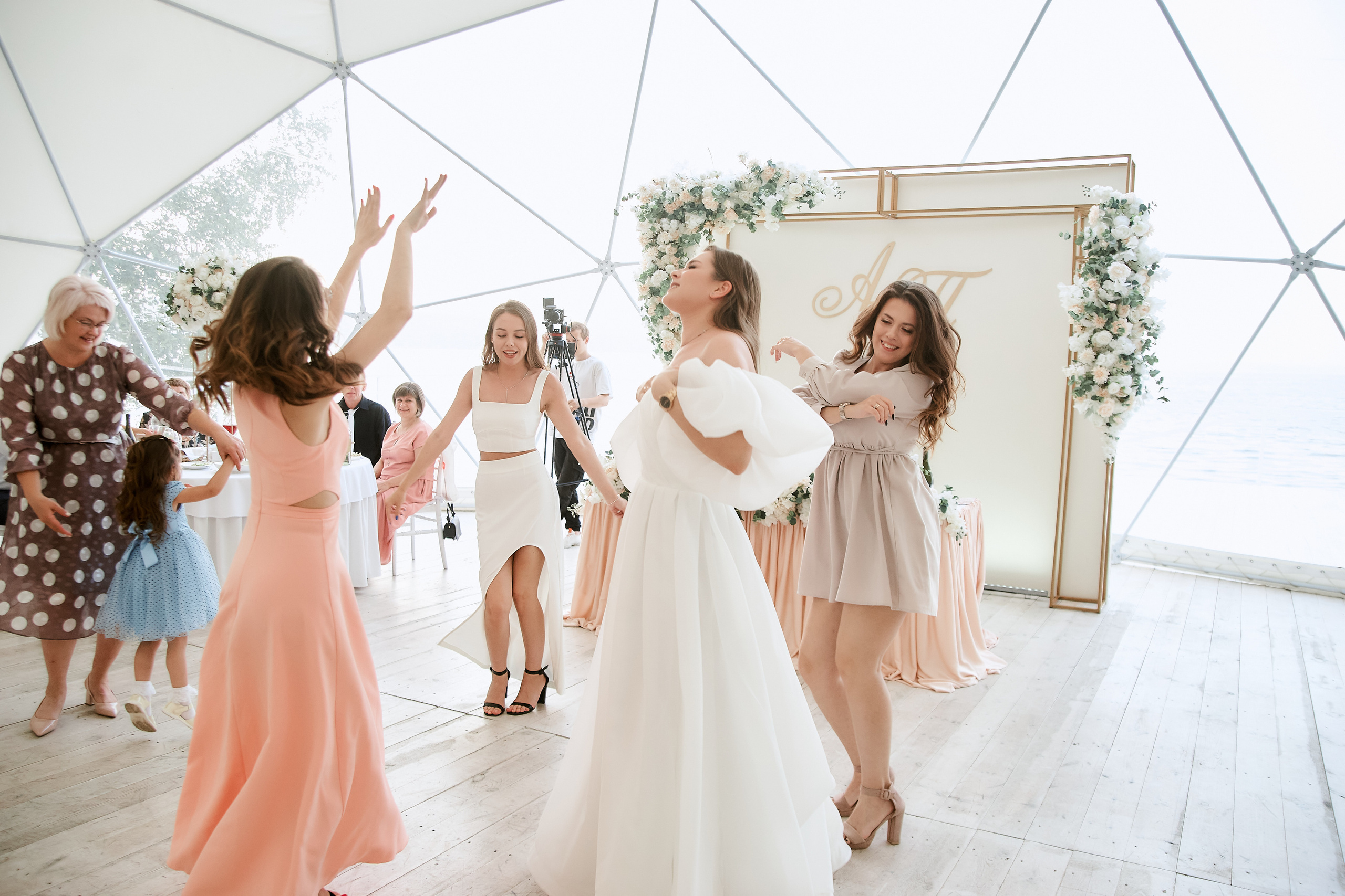 Андрей и Полина. Организация мероприятий в Екатеринбурге BORDO