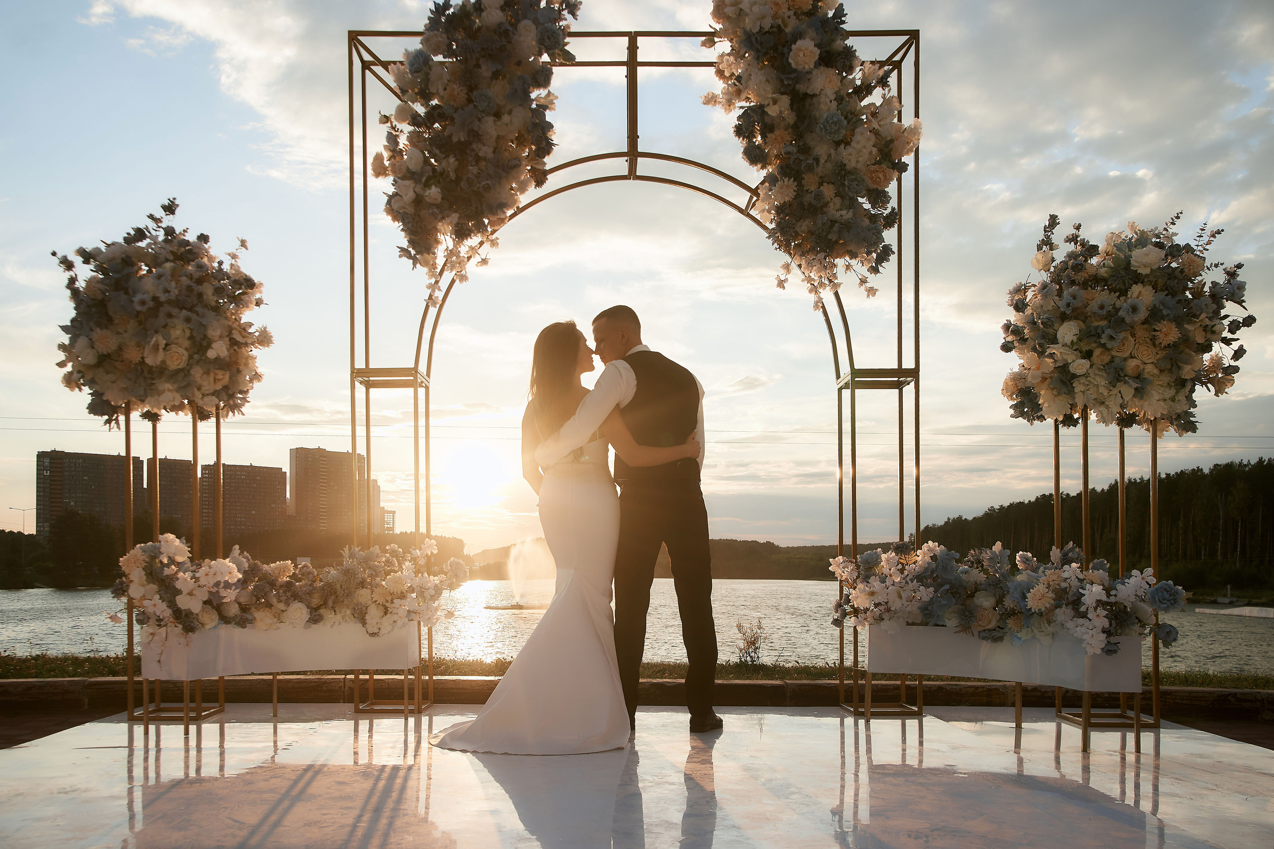 Александр и Анастасия. Организация мероприятий в Екатеринбурге BORDO