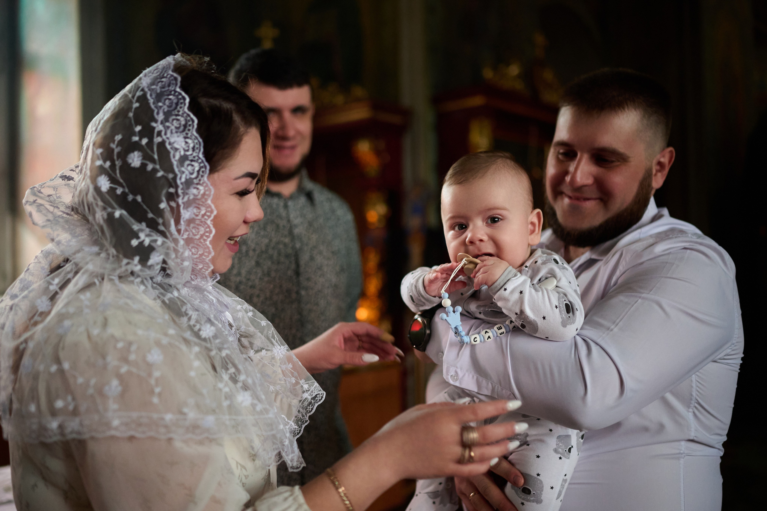 Фотосъемка крещения Саши. Профессиональный фотограф Старый Оскол, Губкин — свадьба, венчание, крещение, юбилей и день рождения