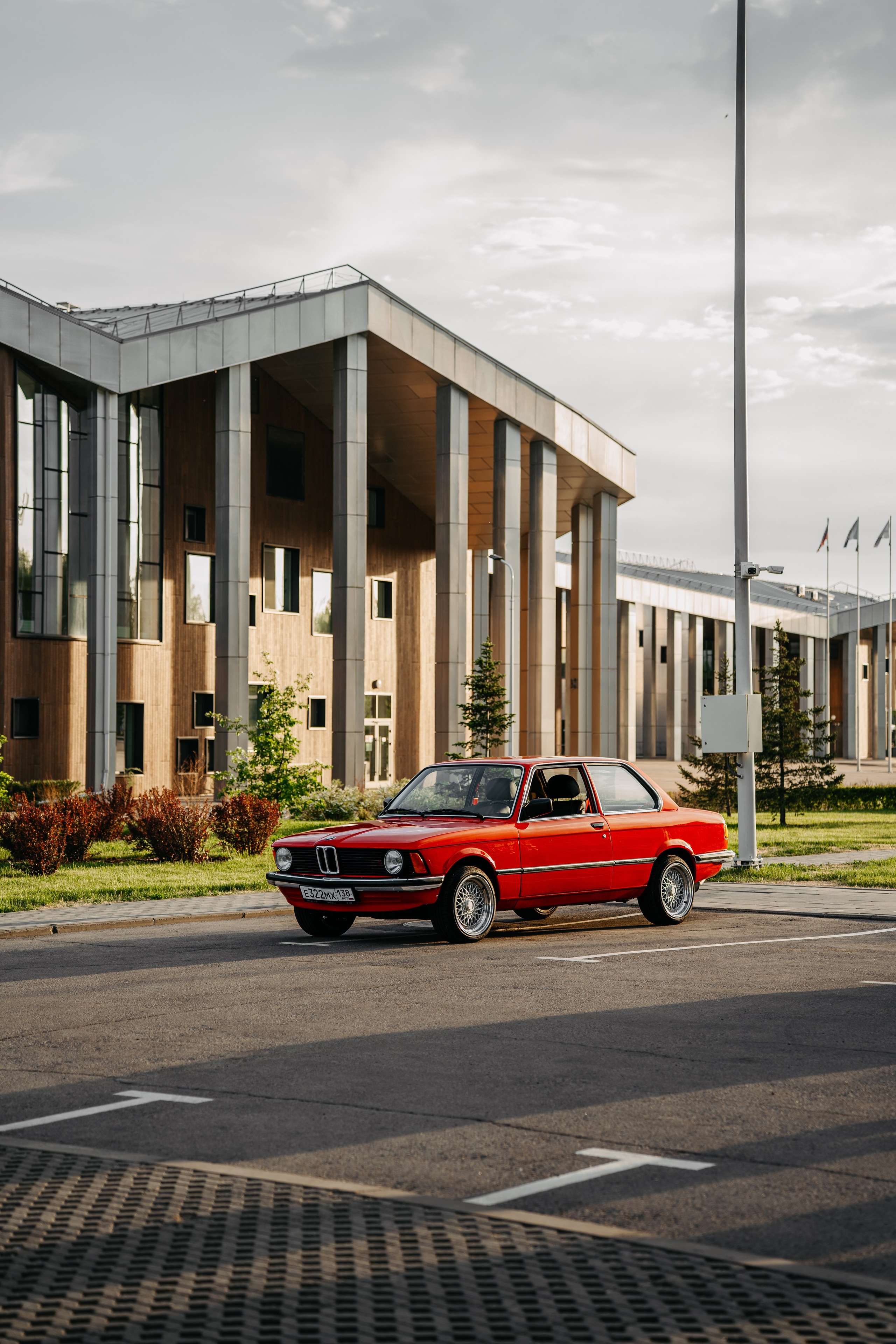 BMW e21. Фотограф, видеограф и пилот дрона на Байкале