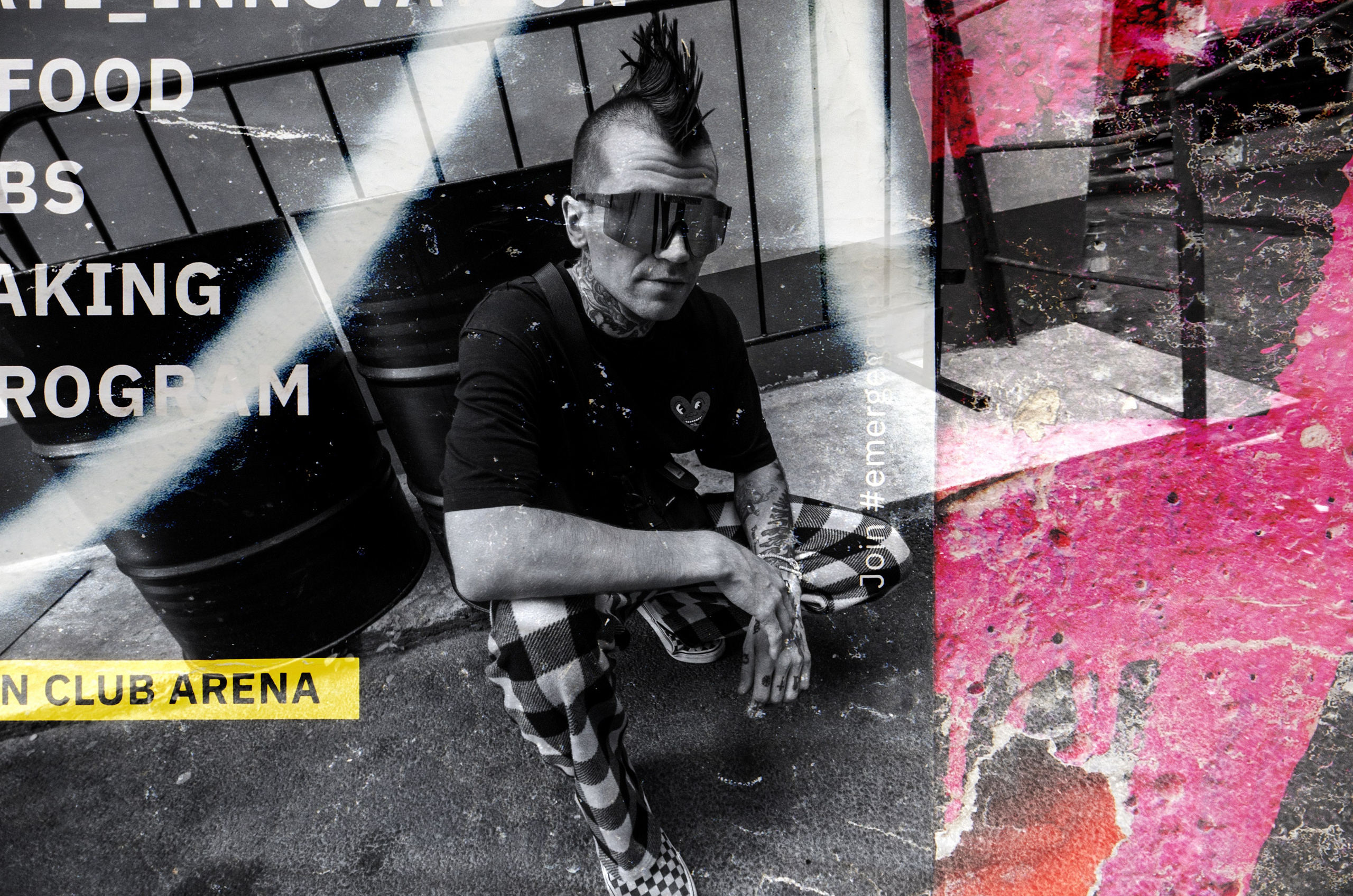 Макс | SQWOZ BAB. ОЧЕНЬ ПЛОХОЙ ФОТОГРАФ