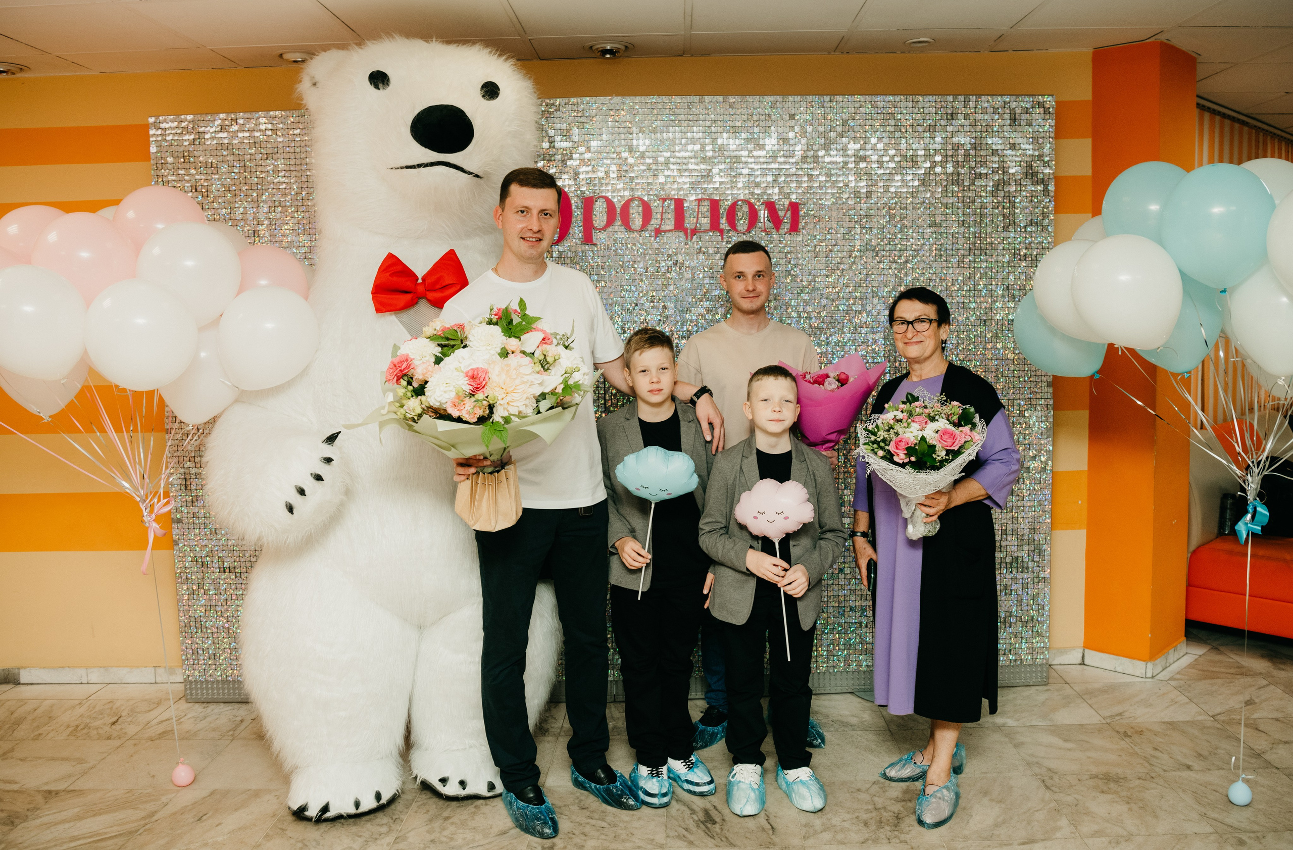 Выписка малыша и малышки ГКБ 29. Фотограф на выписку из роддома в Москве и МО