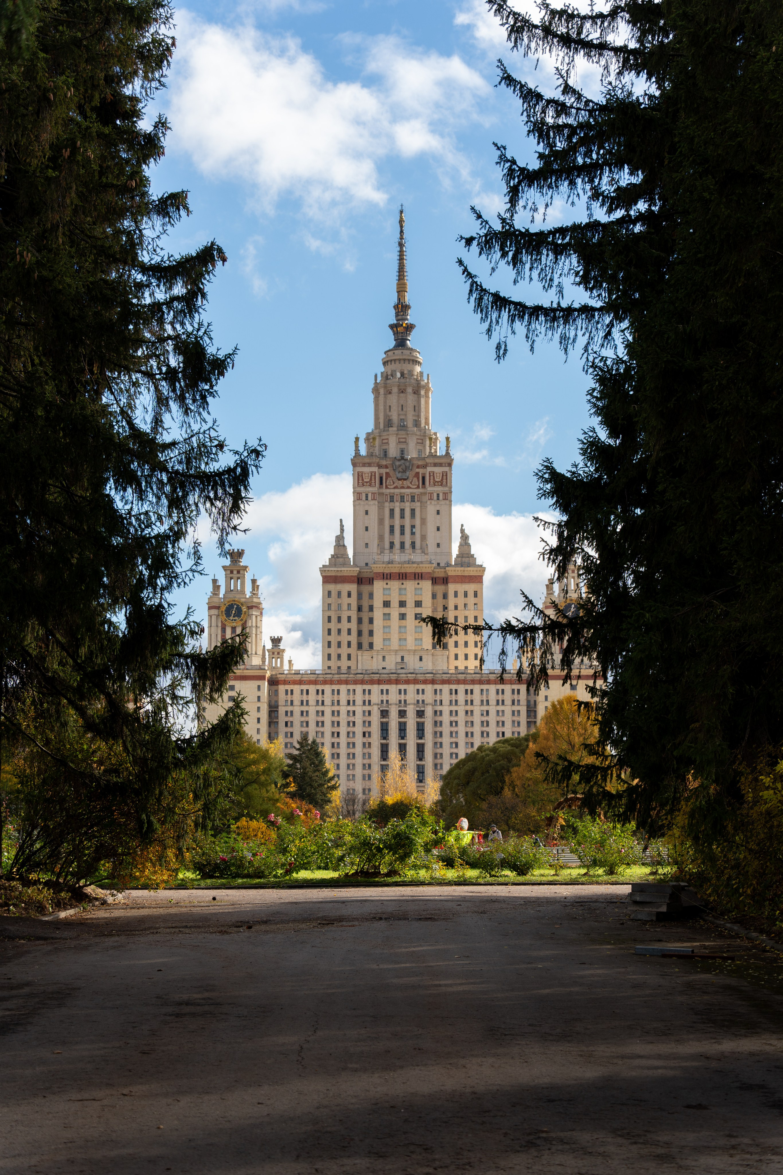 20251012 МГУ. Дмитрий Ремизов. Фотография, как хобби