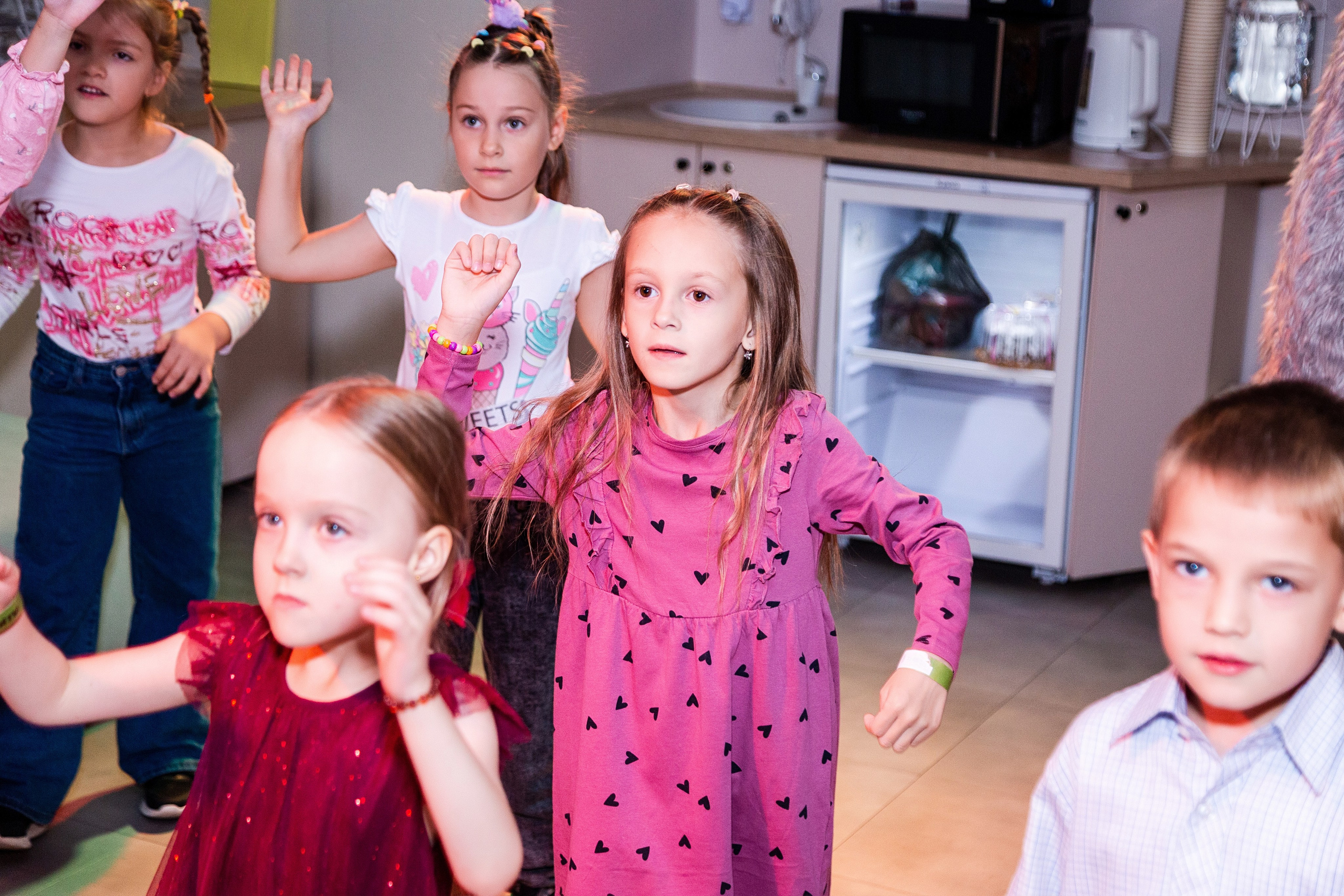 Лиде и Лизе 6 лет. Детский фотограф видеограф в Хабаровске Михаил Орлов