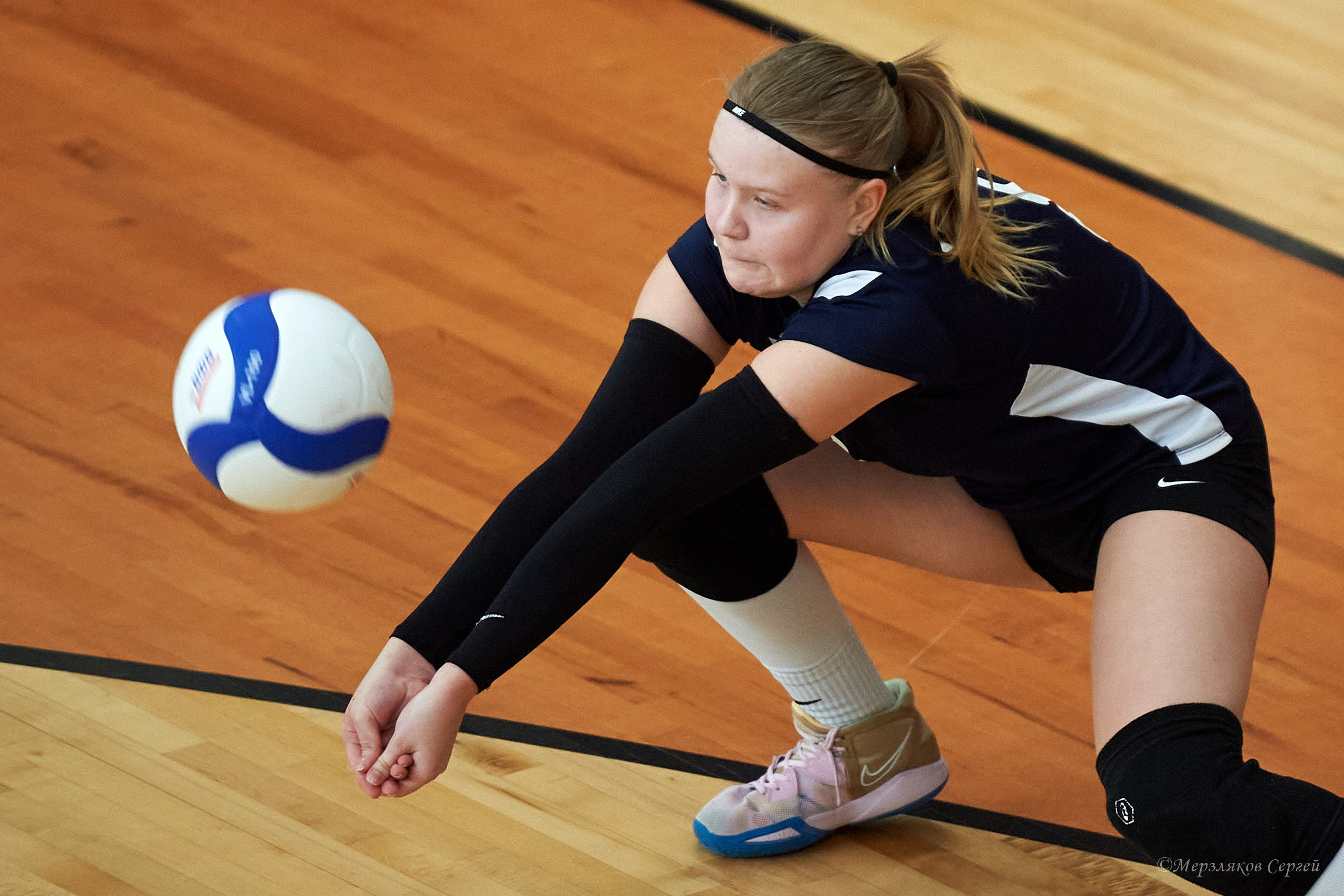 Локоволей — 2023 Ижевск ноябрь 2023. Спортивный репортажный фотограф в Ижевске Сергей Мерзляков