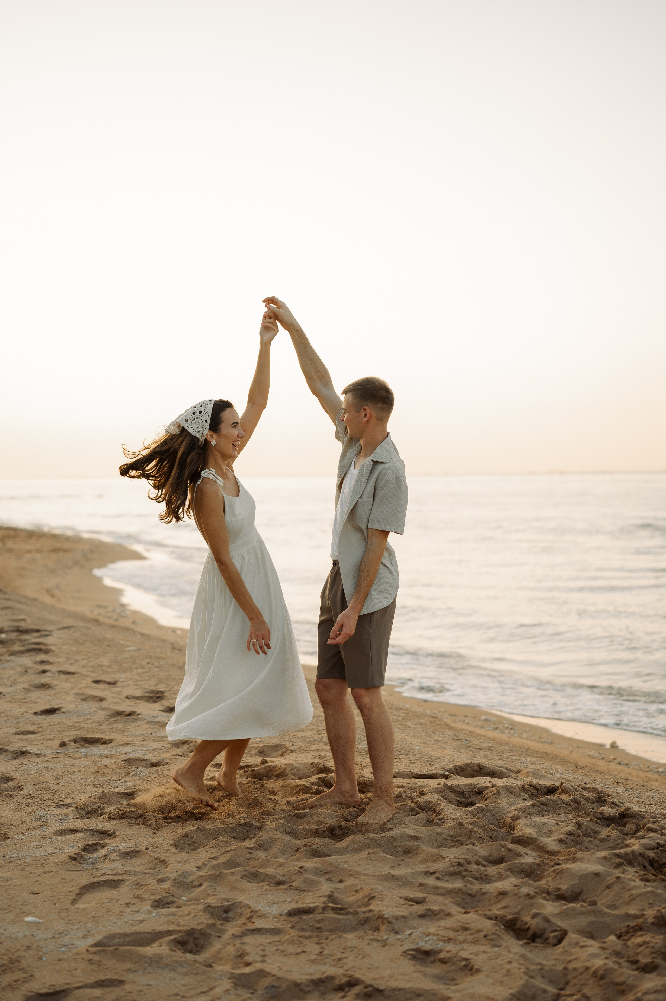 Предсвадебная съёмка на море🌊. Свадебный и семейный фотограф в Краснодаре Алина Мельник