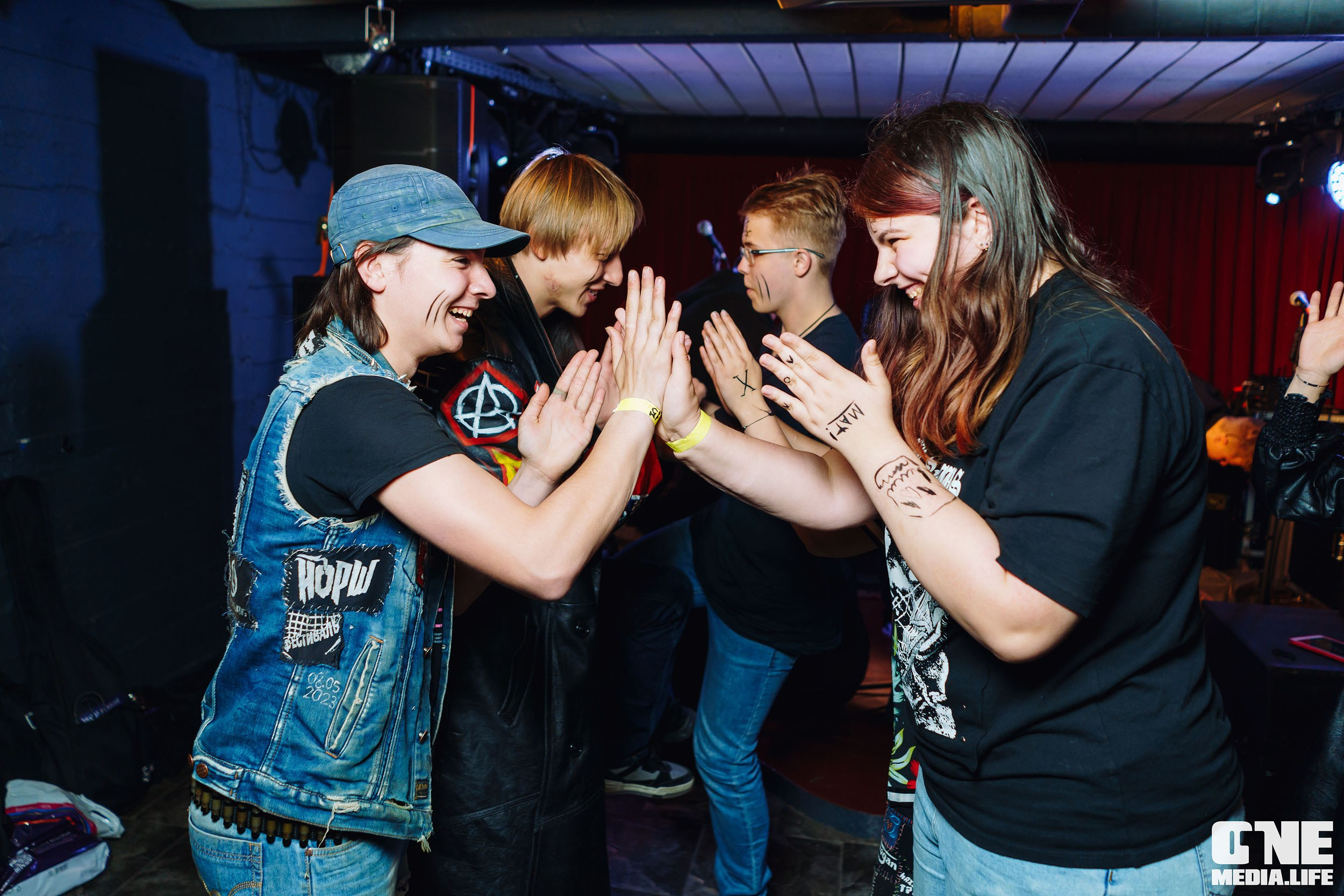 Фоторепортаж из бара Дредноут. One Media Life: фоторепортажи, фотоотчеты с мероприятий и заведений