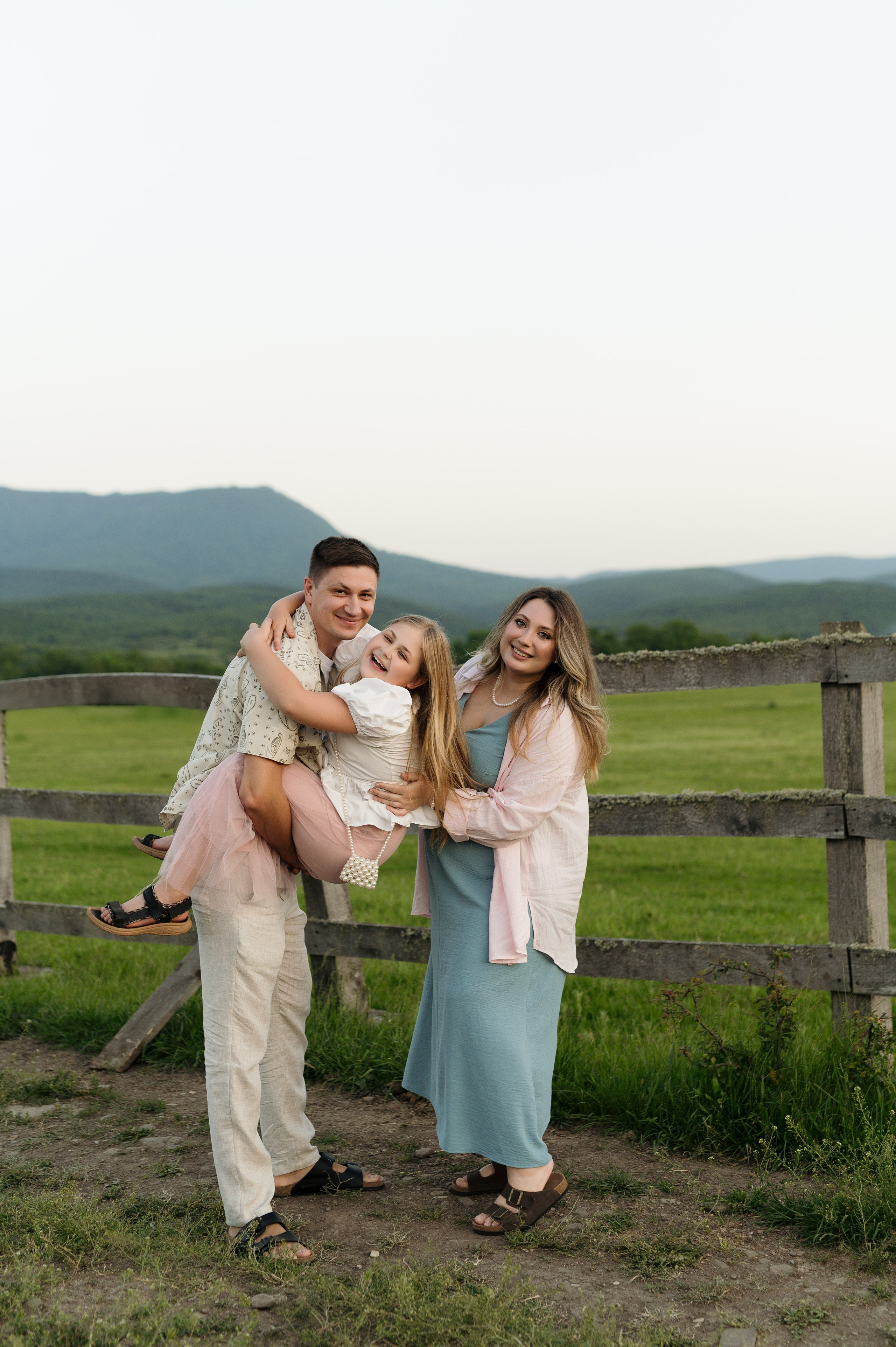 Кристина, Сергей и Есения. Фотограф в Краснодаре Скубицкая Альбина