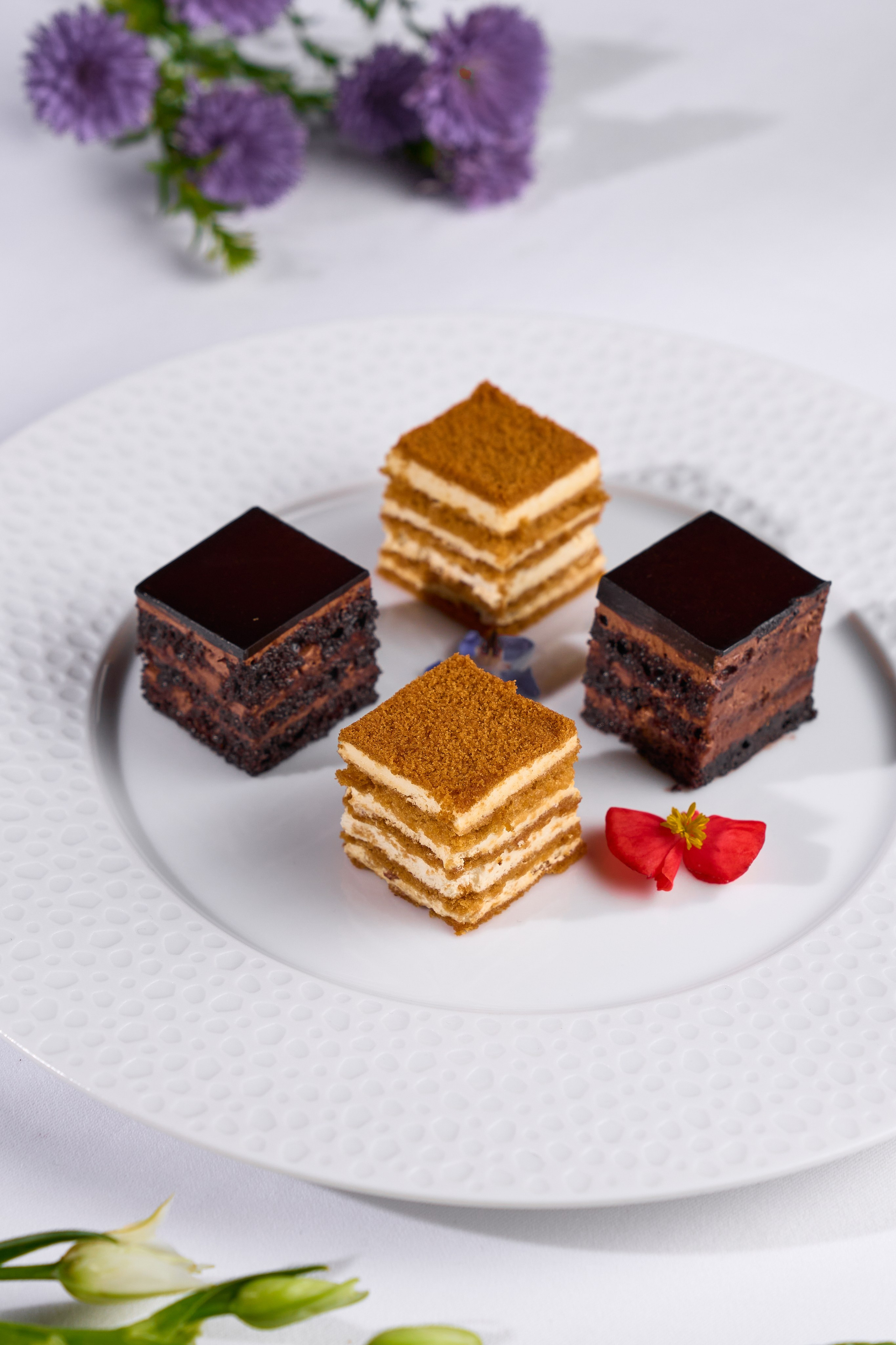 COSMOS ITALY — СЪЕМКА МЕНЮ