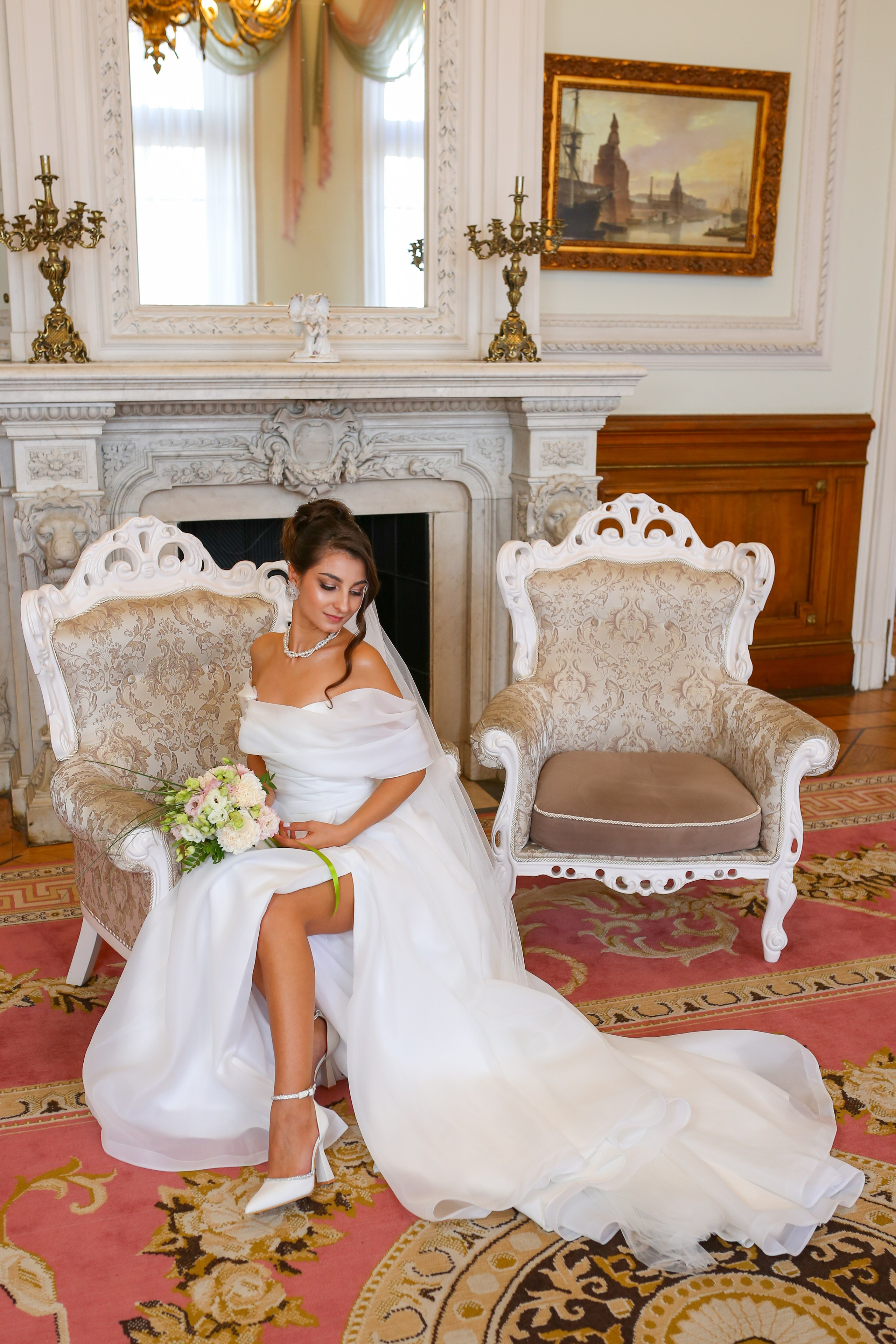 Классические кадры, во Дворце бракосочетания. Свадебный и Репортажный фотограф в Санкт-Петербурге