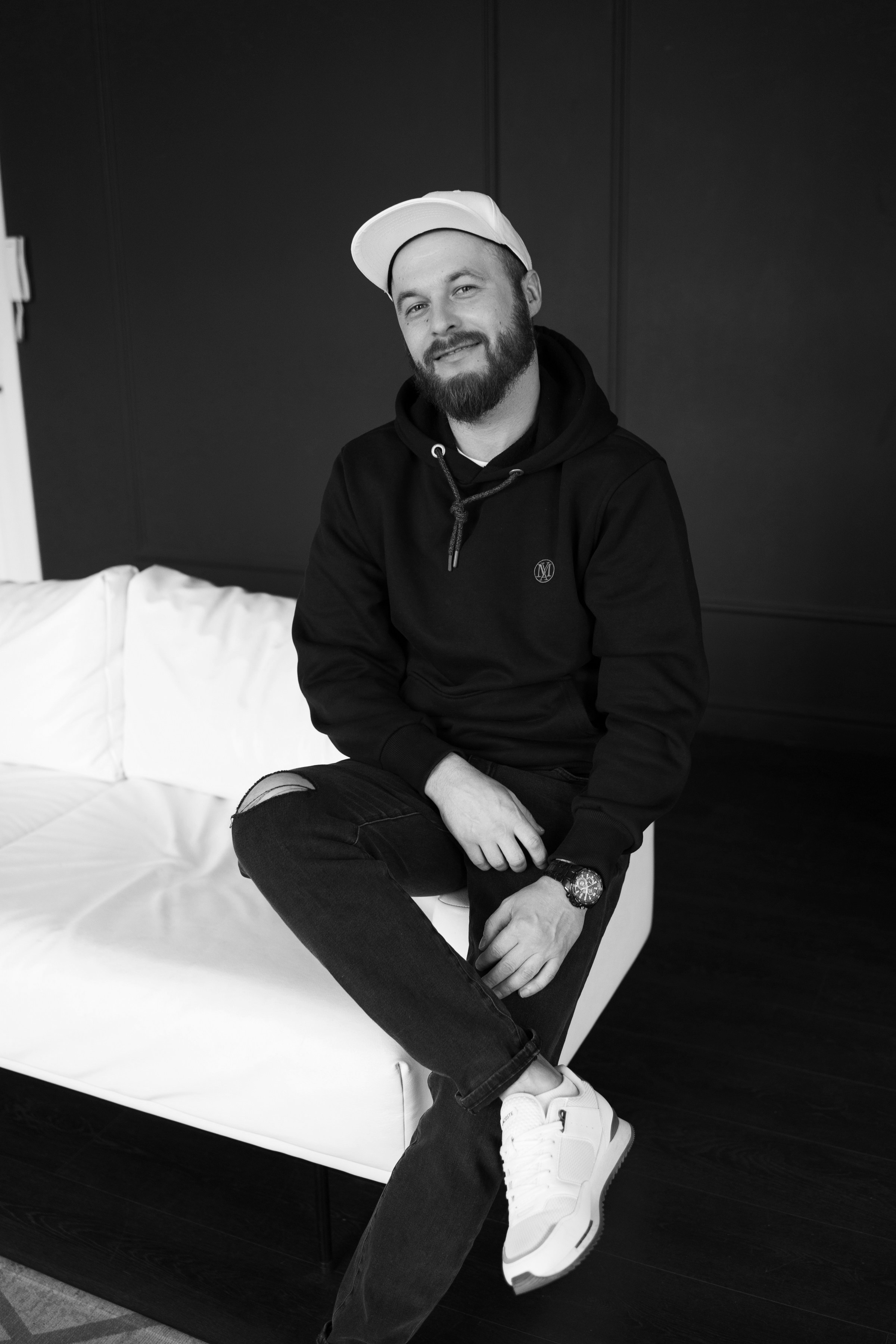 Антон. Портретный фотограф СПб, женский фотограф, минимализм и эстетика