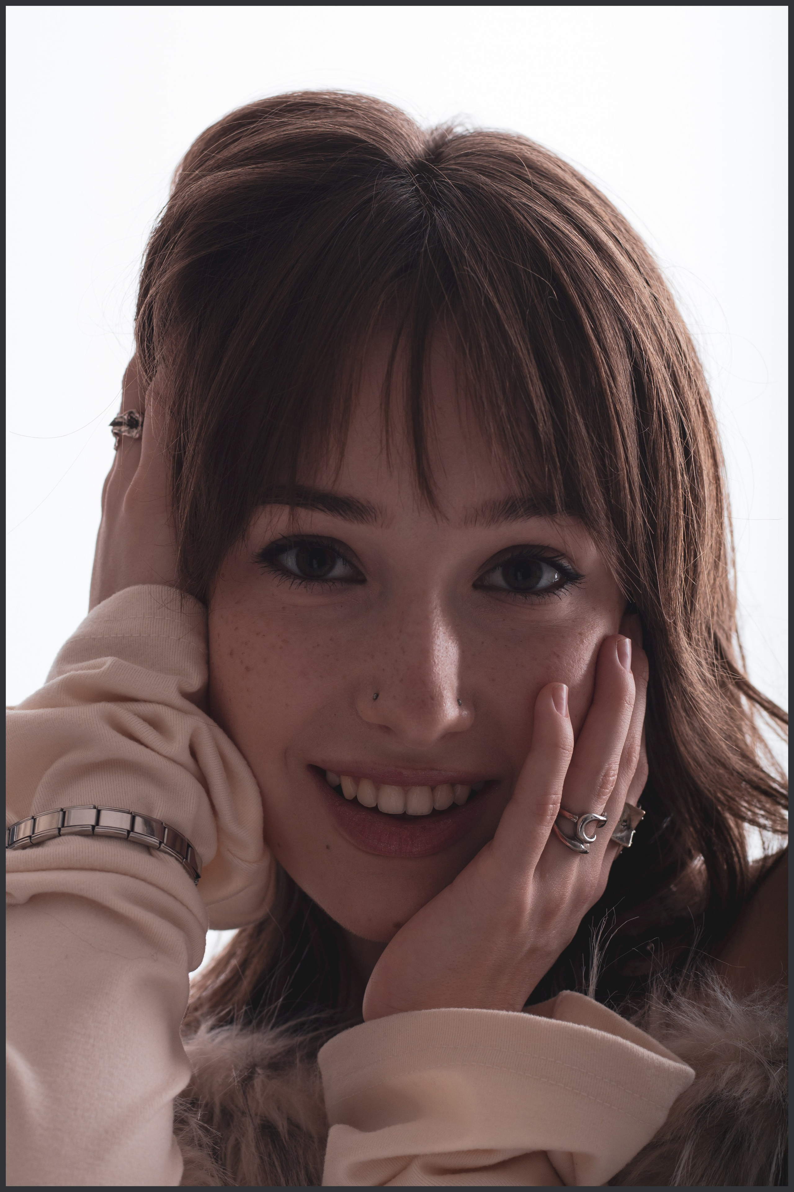 Портретная съемка — Алена. Портретный фотограф в Орле. Готовые фото за 3 дня! Помощь в позировании. Советы по организации