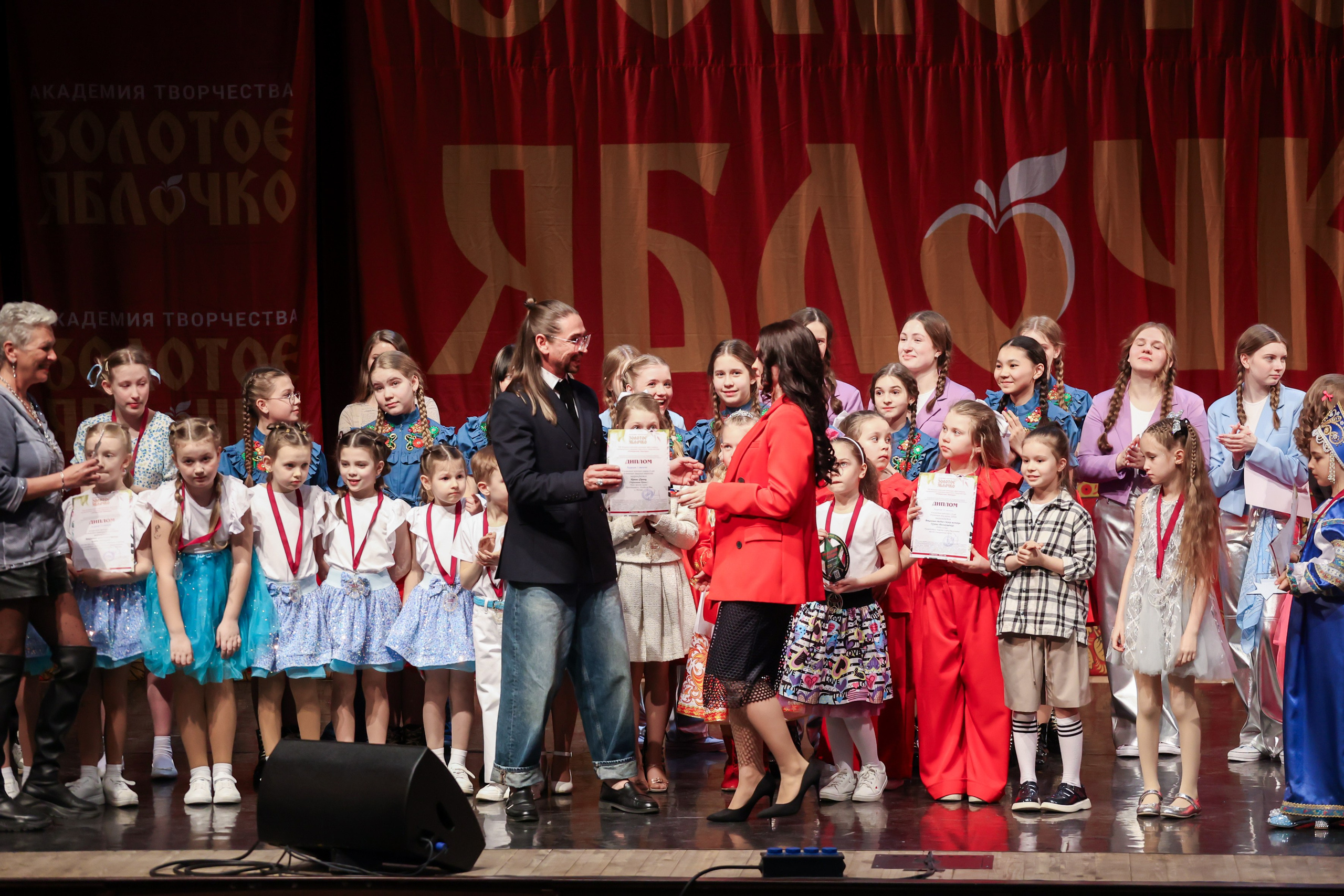 12 апреля, блок 2, г. Москва. Золотое яблочко